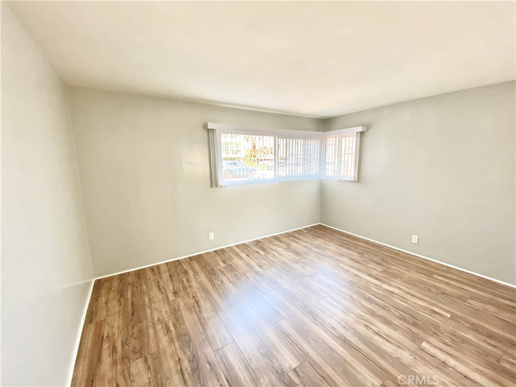 2231 Hermosa Avenue 1