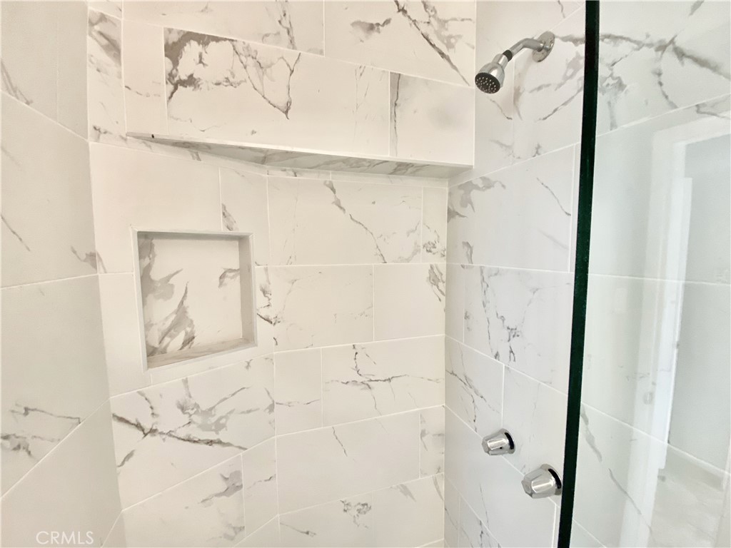 2231 Hermosa Avenue 1