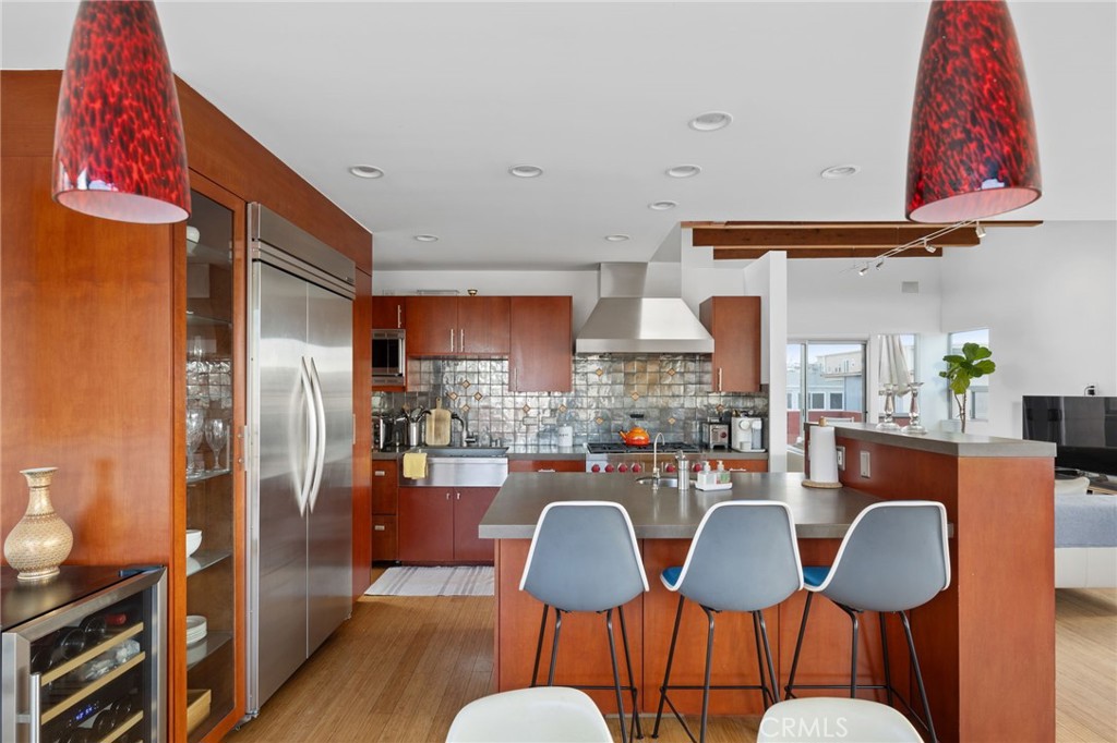 701 Loma Drive