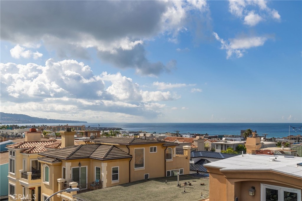 701 Loma Drive