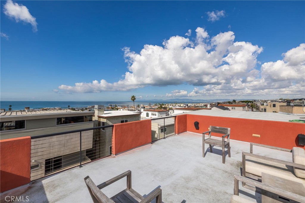 701 Loma Drive