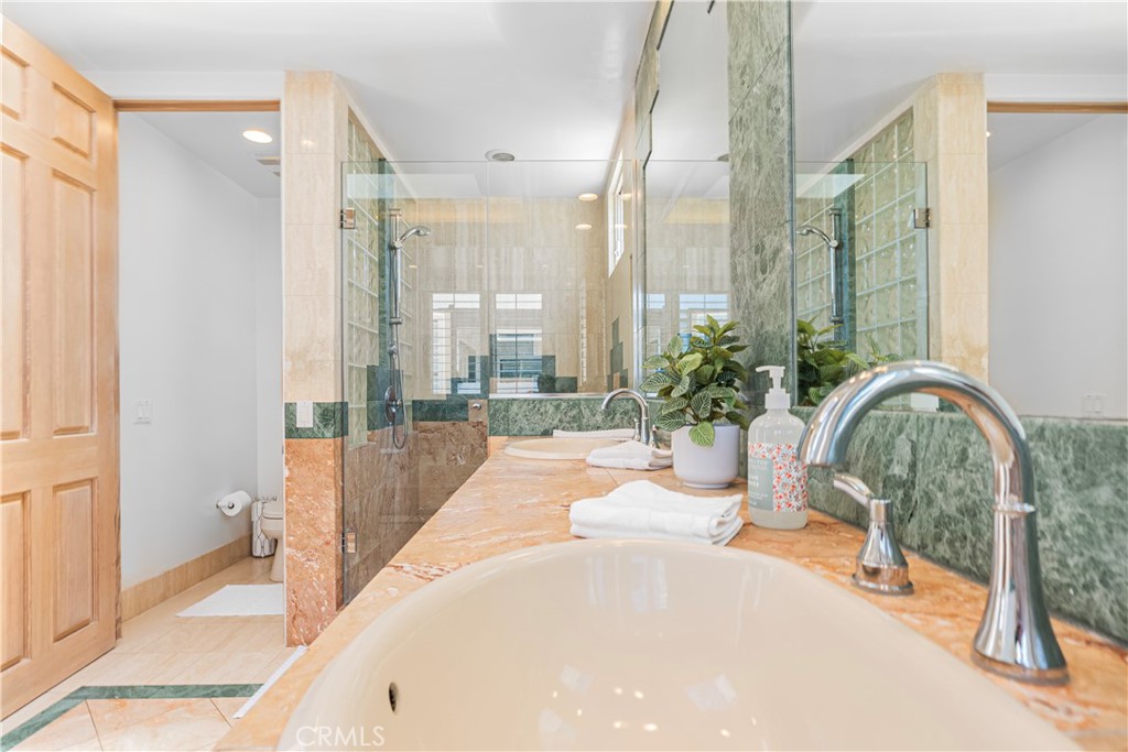 225 28th Street