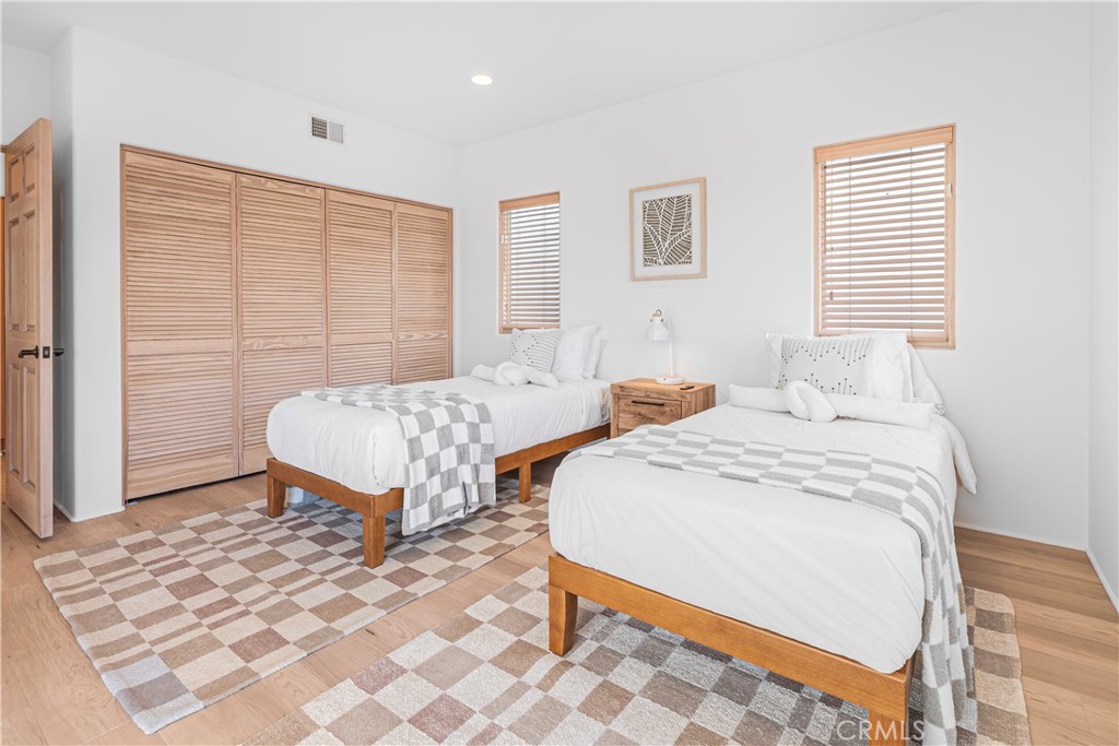225 28th Street