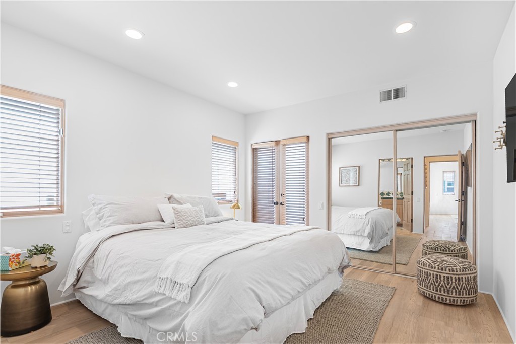 225 28th Street