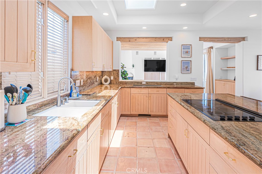 225 28th Street