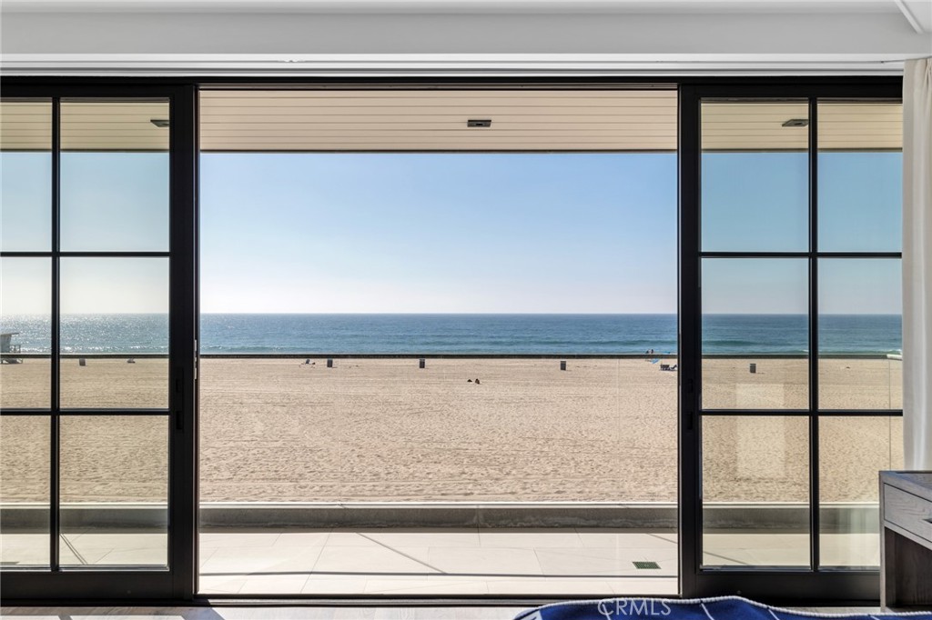 2428 The Strand