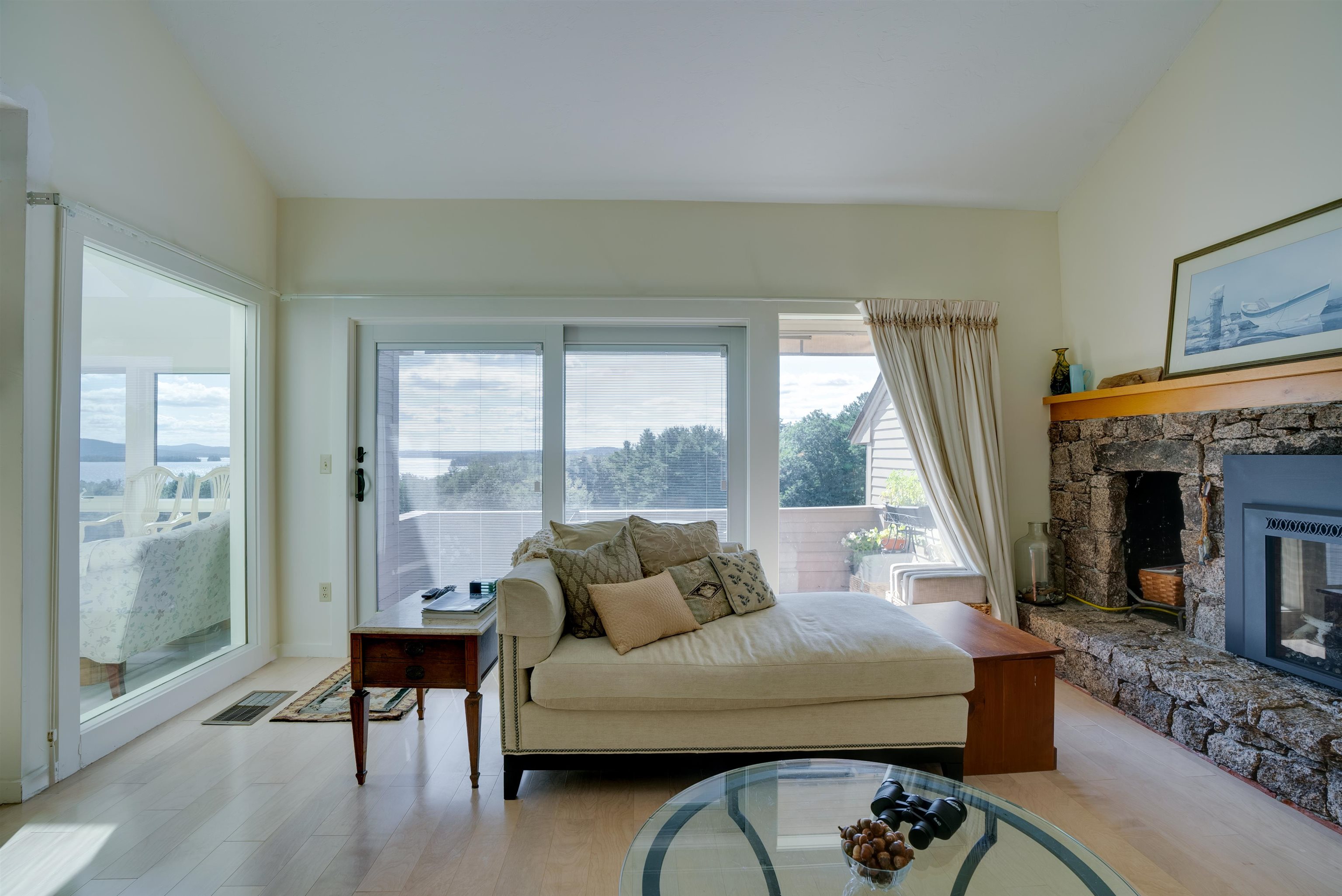 8 Topside Road Unit: 1