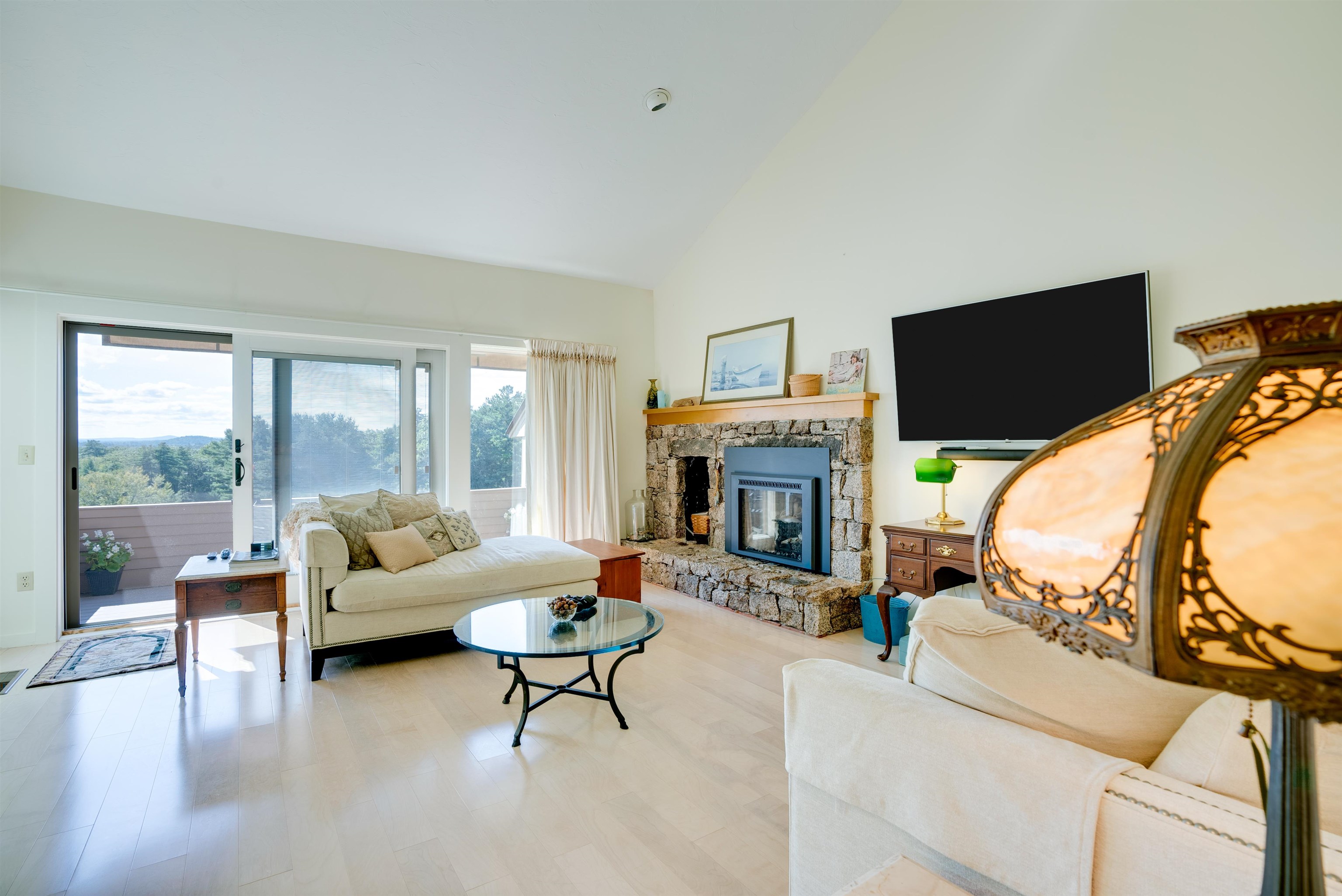 8 Topside Road Unit: 1