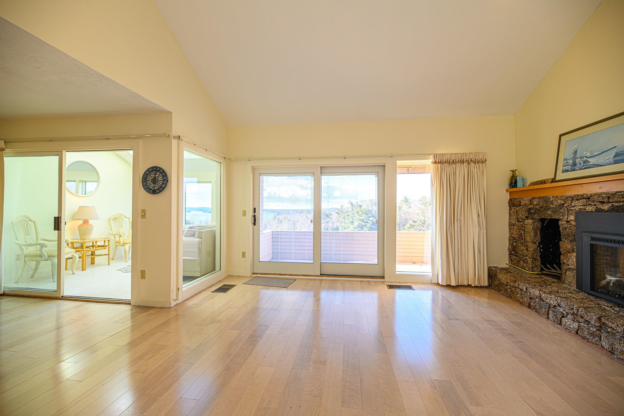 8 Topside Road Unit: 1