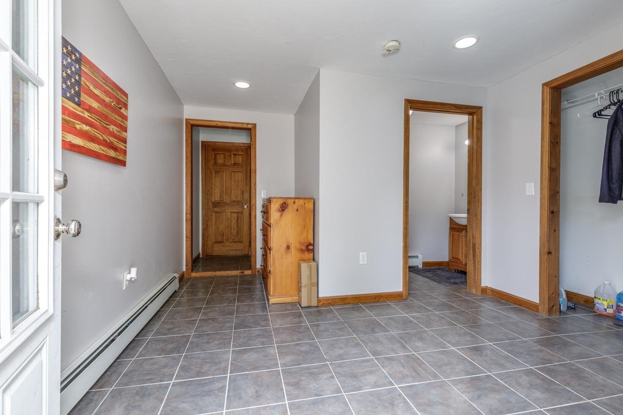 17 Eero Drive
