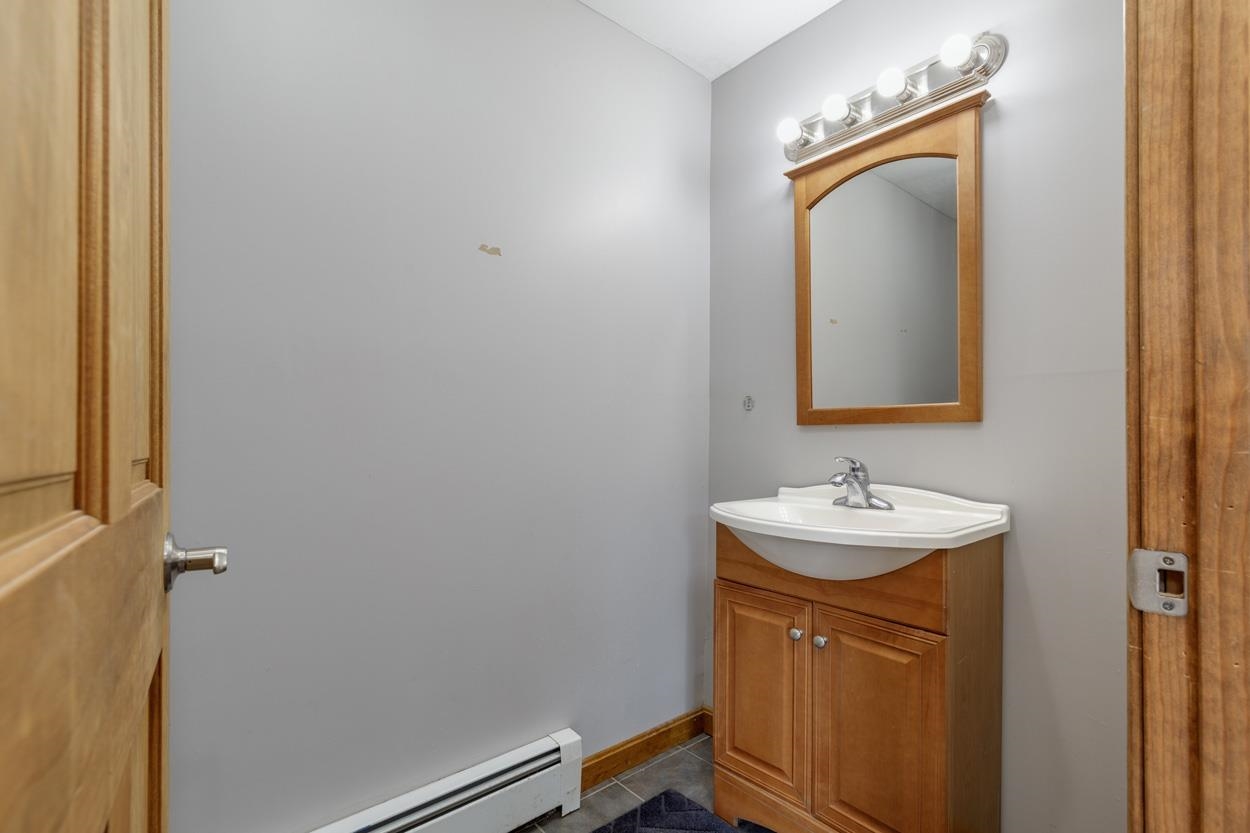 17 Eero Drive