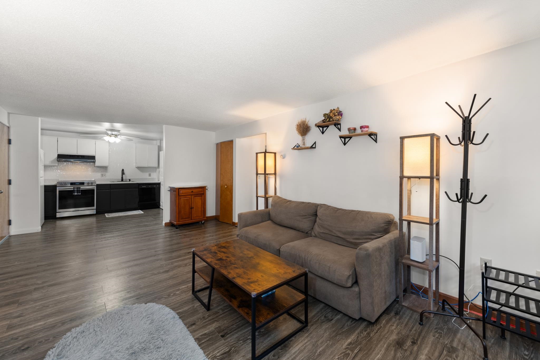 37 Alice Drive Unit: 104