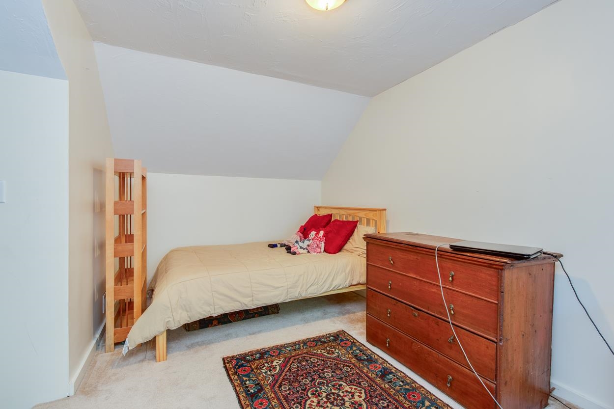 129 Fisherville Road Unit: 4