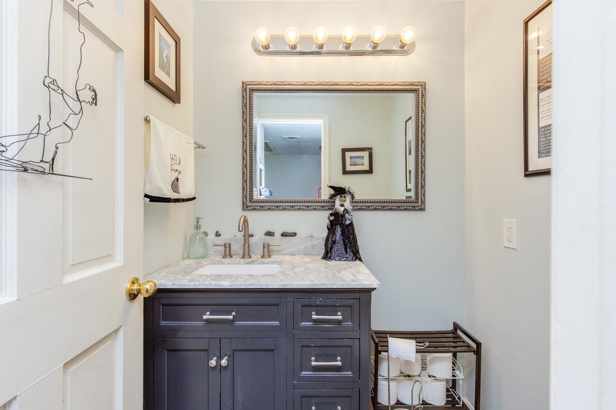 129 Fisherville Road Unit: 4