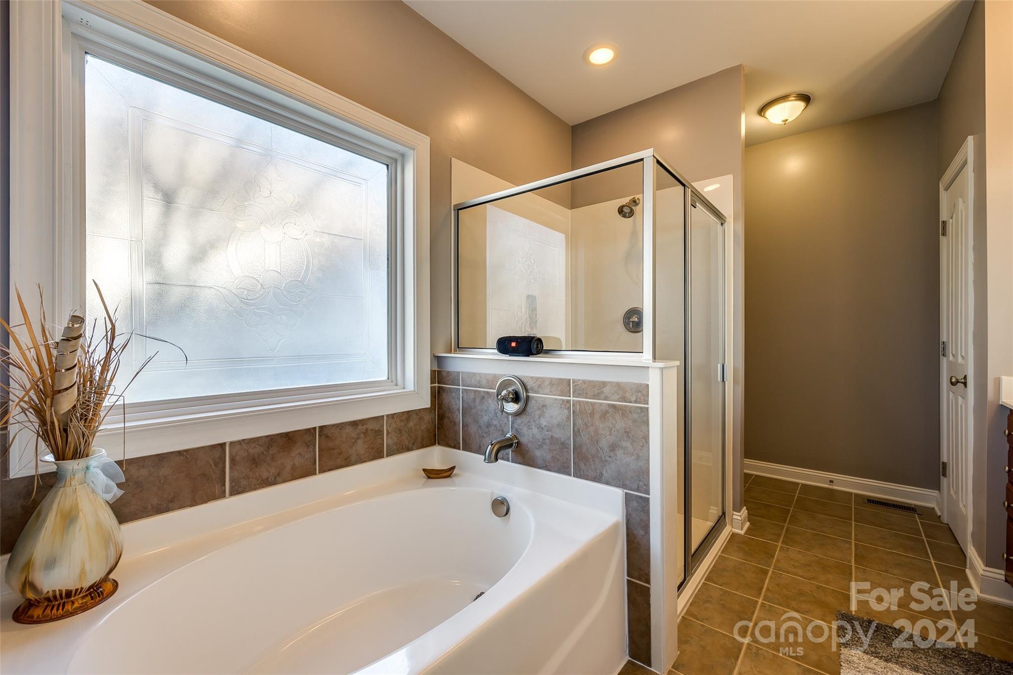 5707 Norwood Ridge Drive