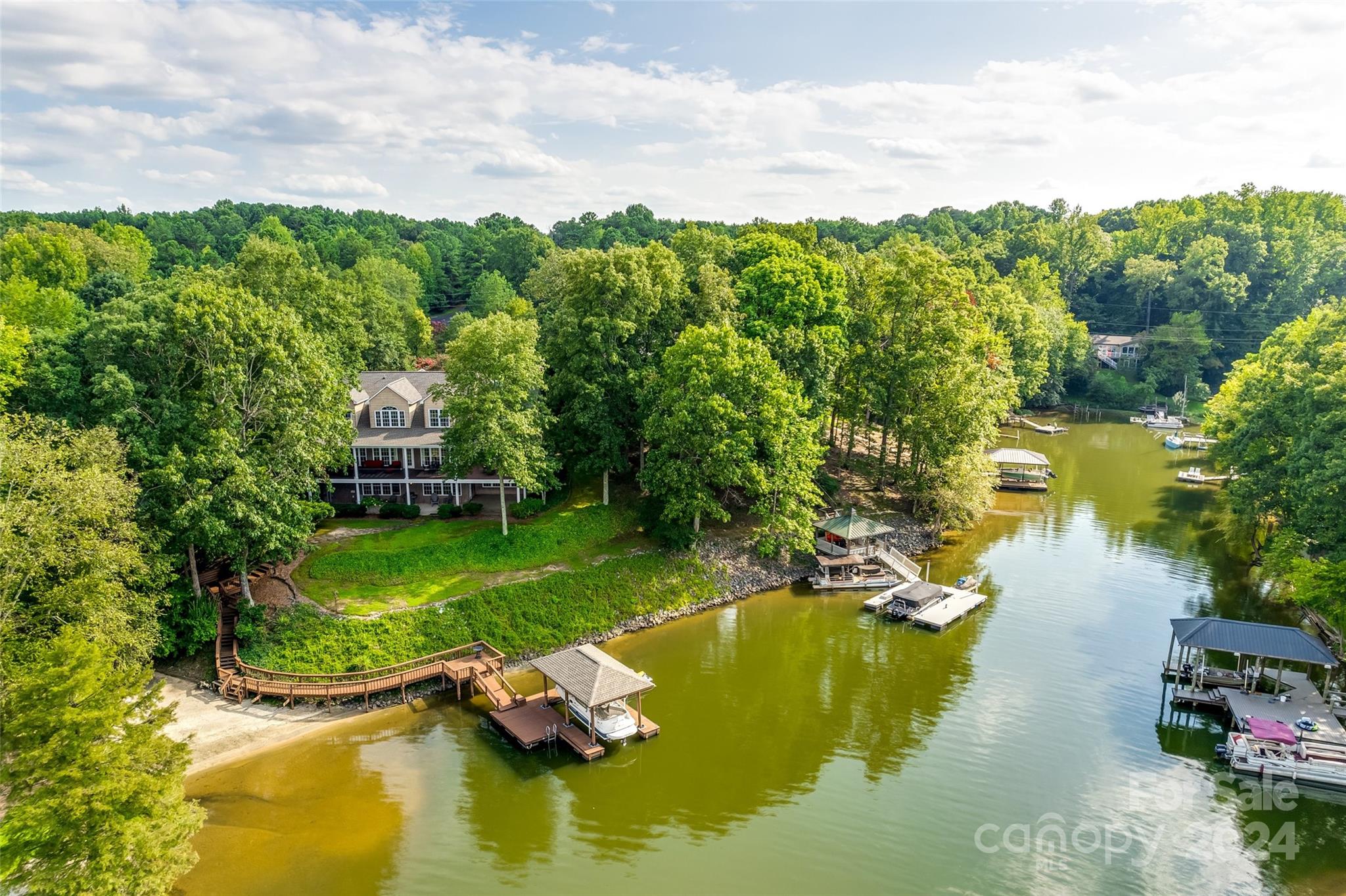 2892 Lake Wylie Drive