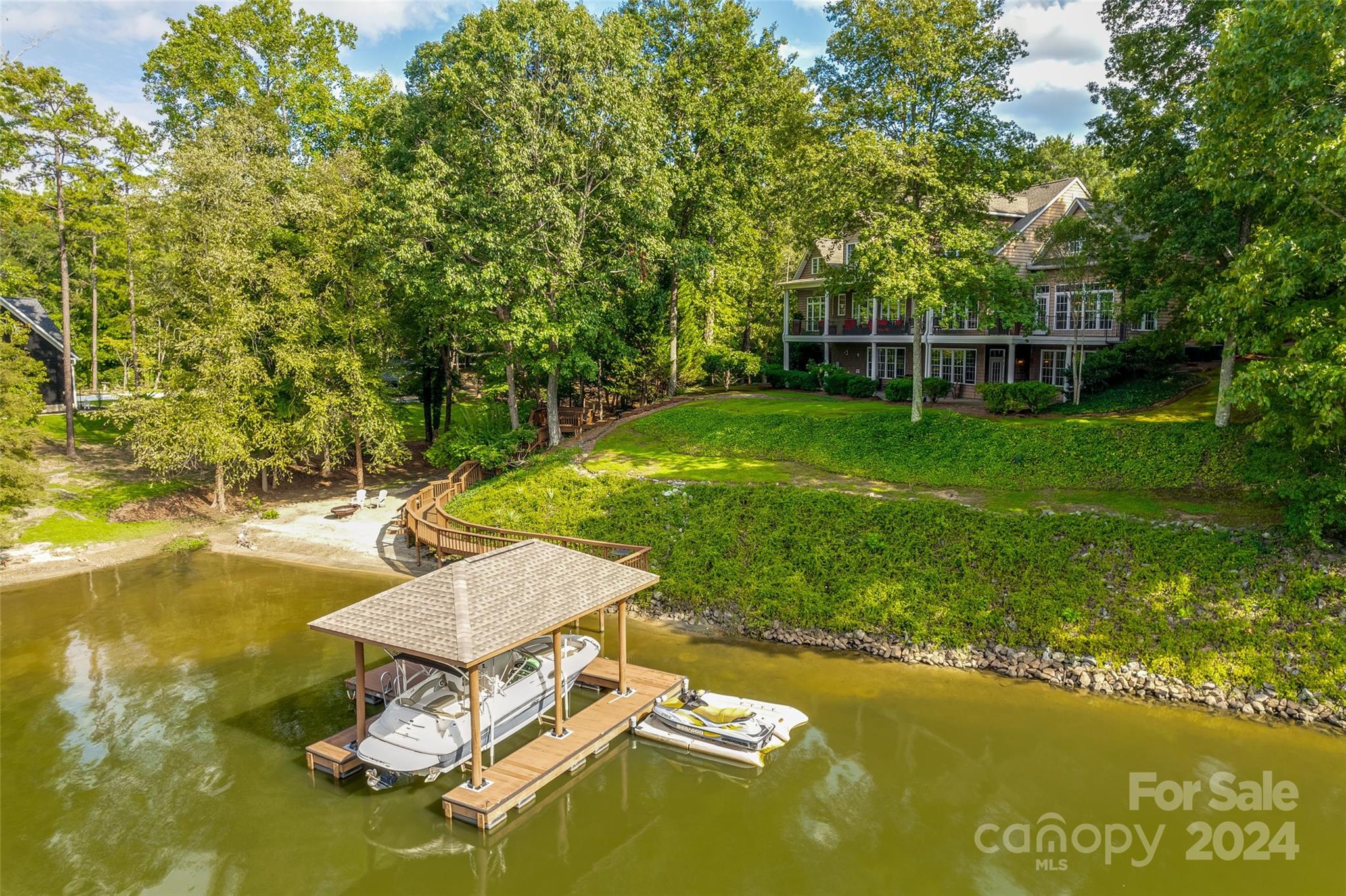 2892 Lake Wylie Drive