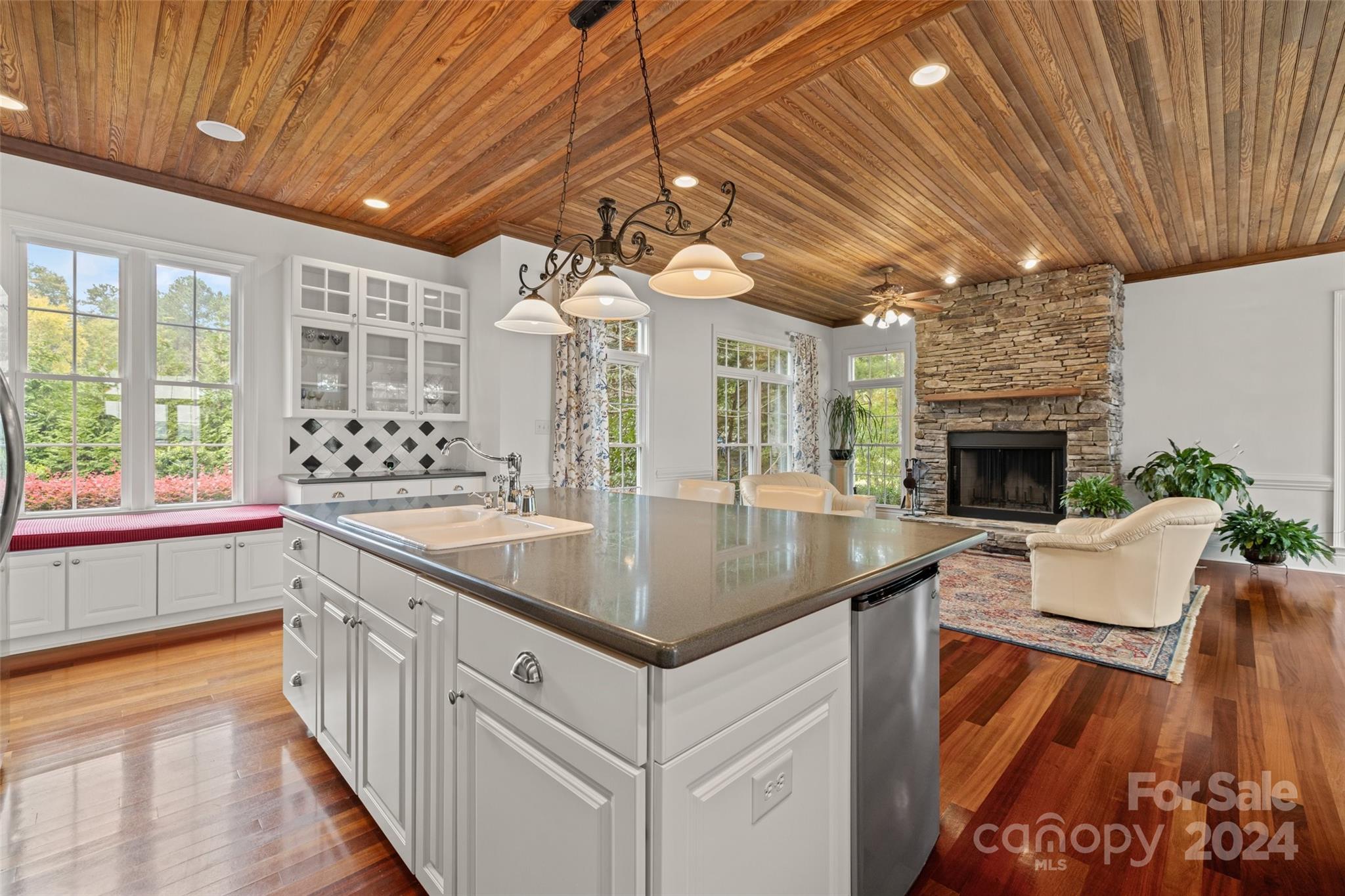 2892 Lake Wylie Drive