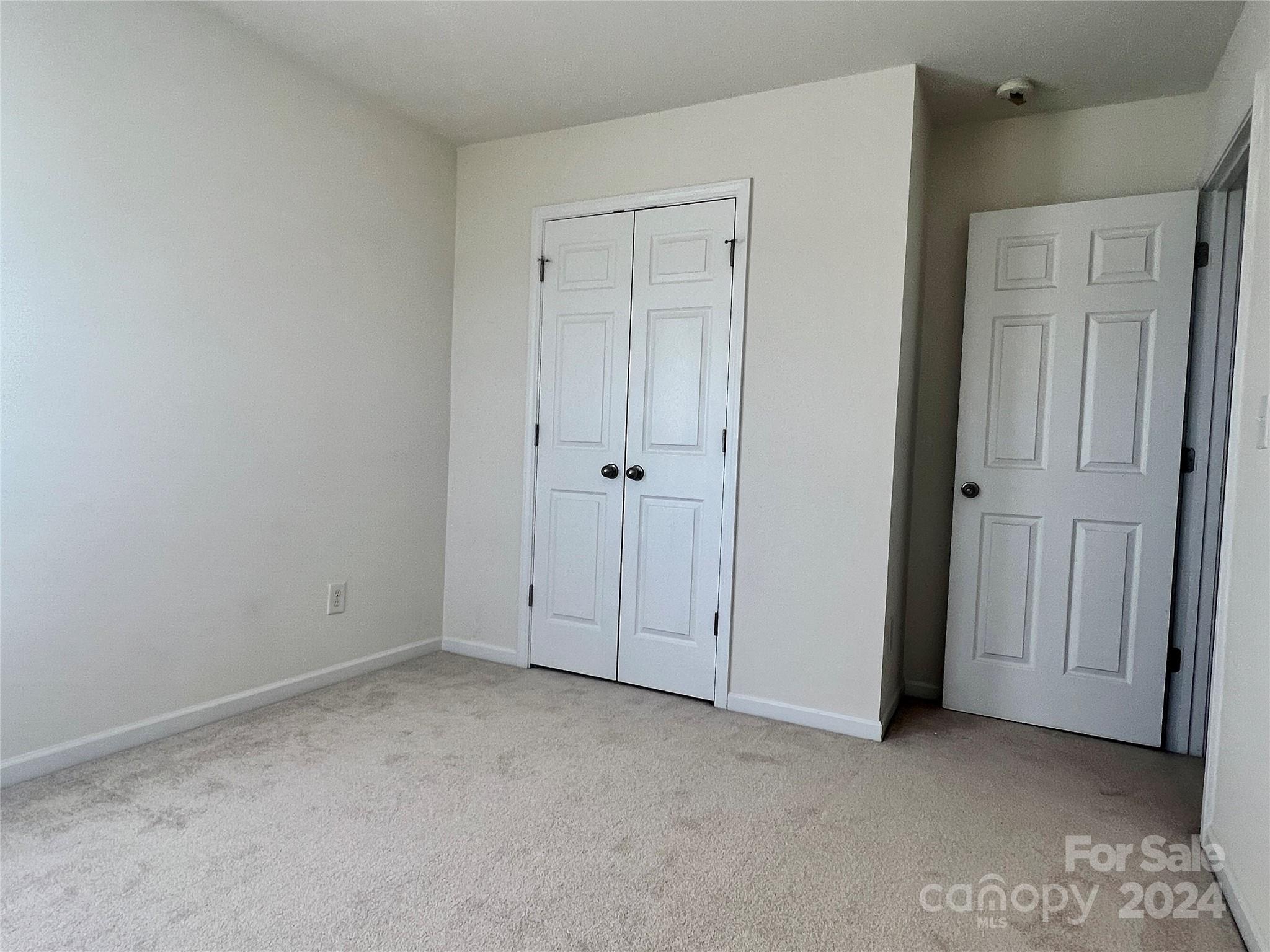 11315 Breezehill Lane