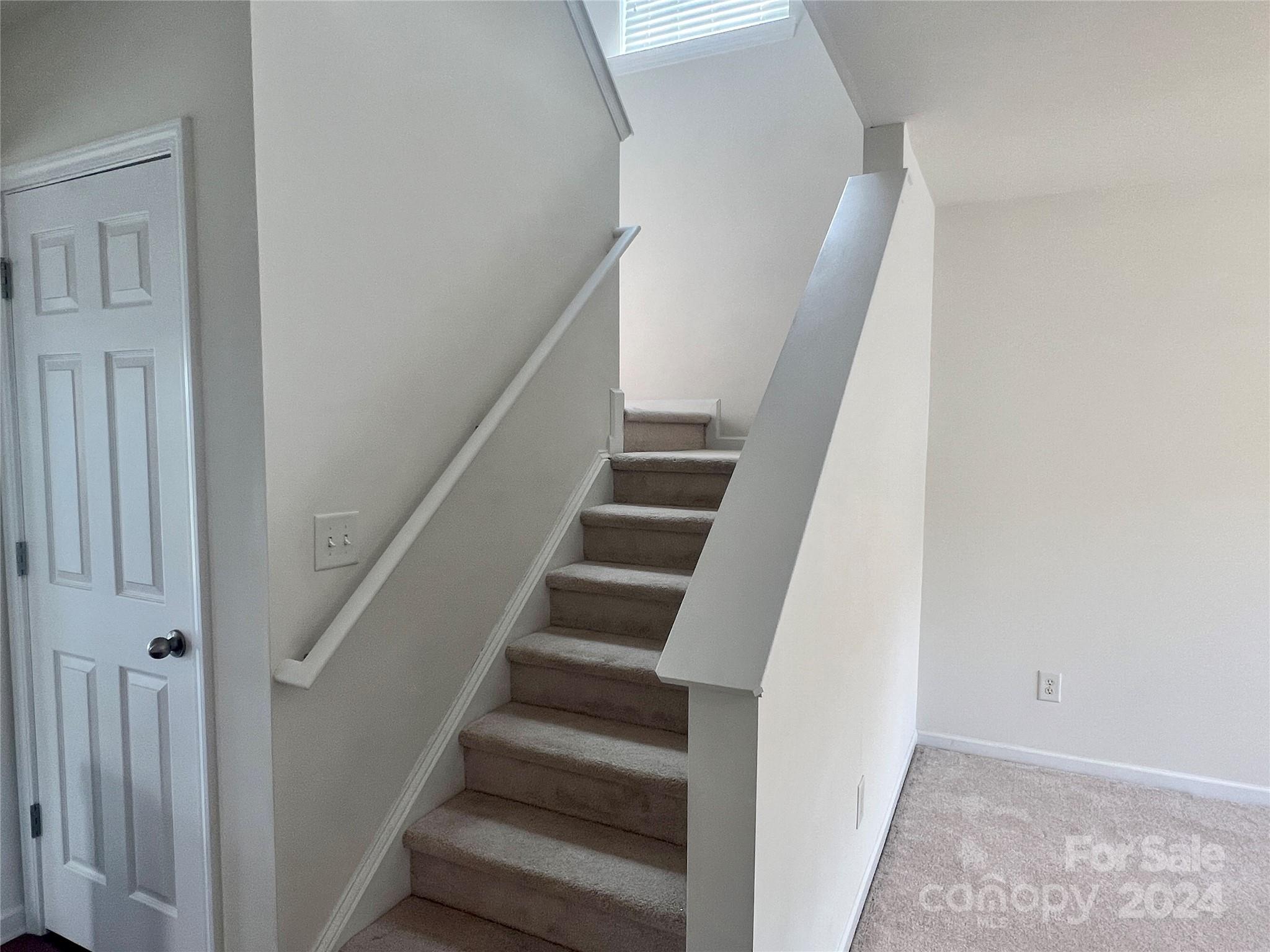 11315 Breezehill Lane