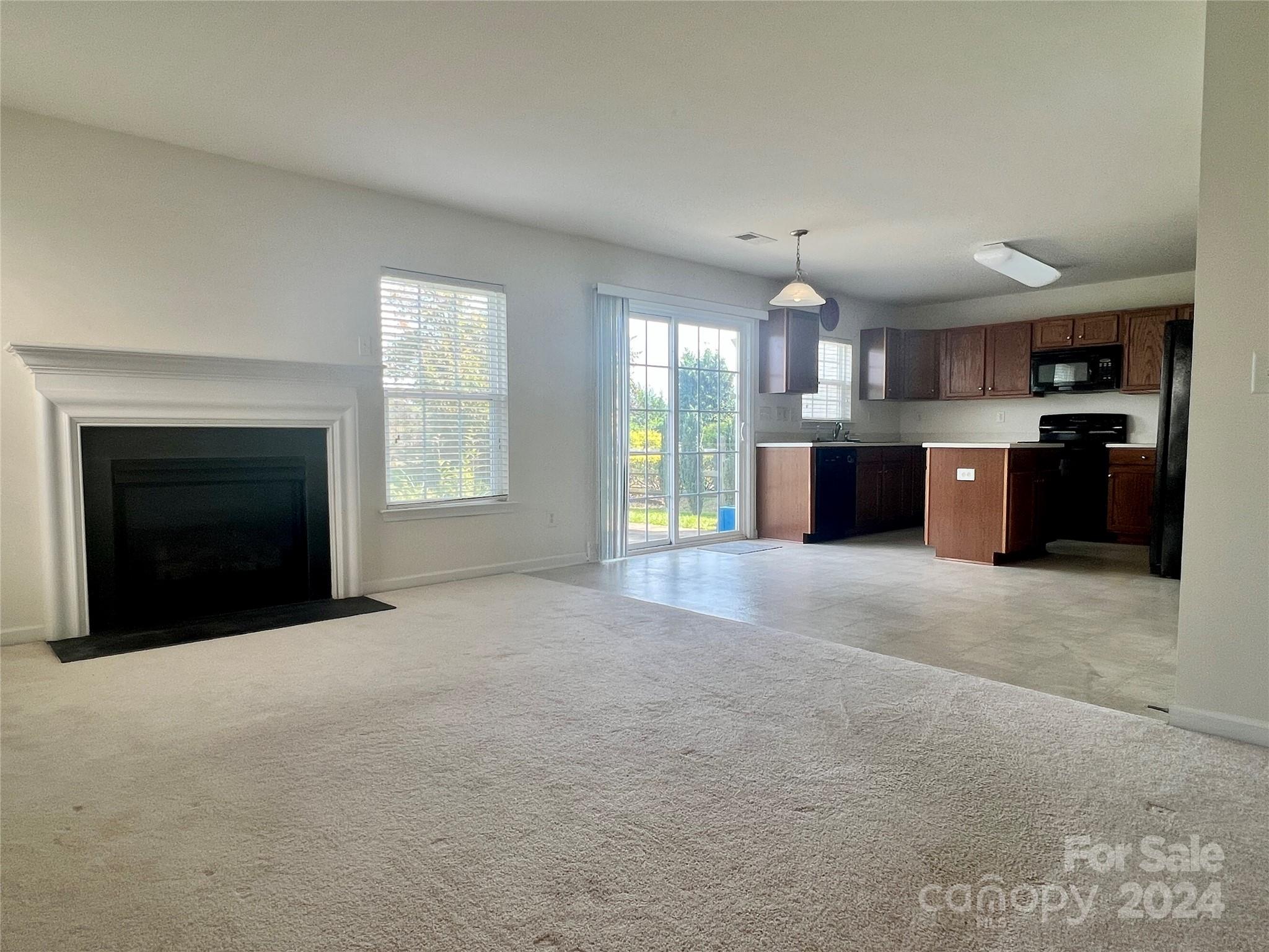 11315 Breezehill Lane