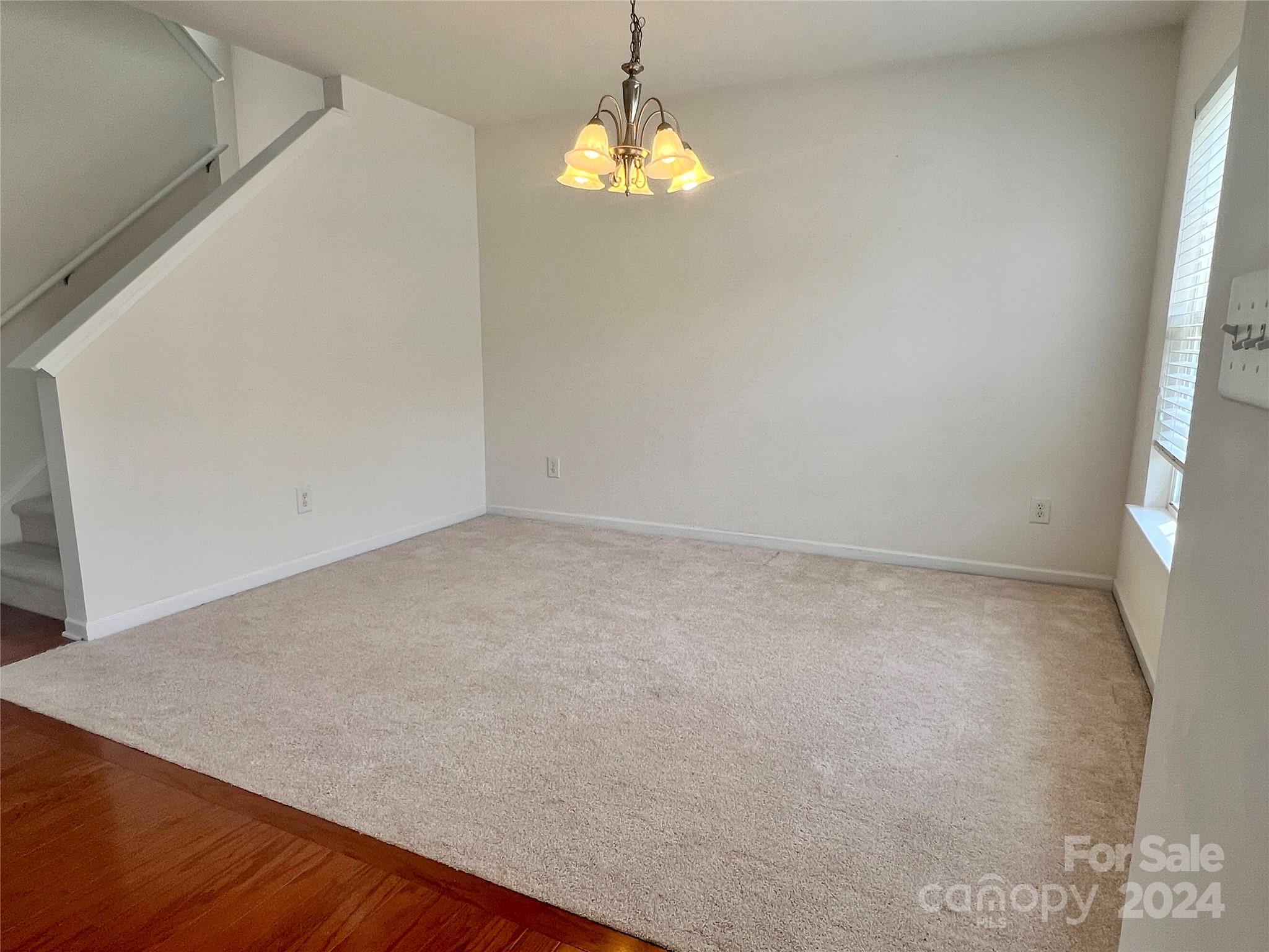 11315 Breezehill Lane