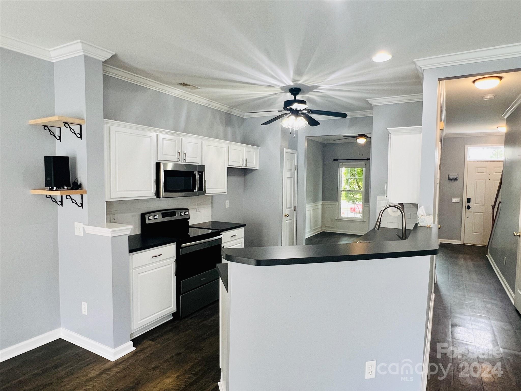 311 Shingleoak Drive