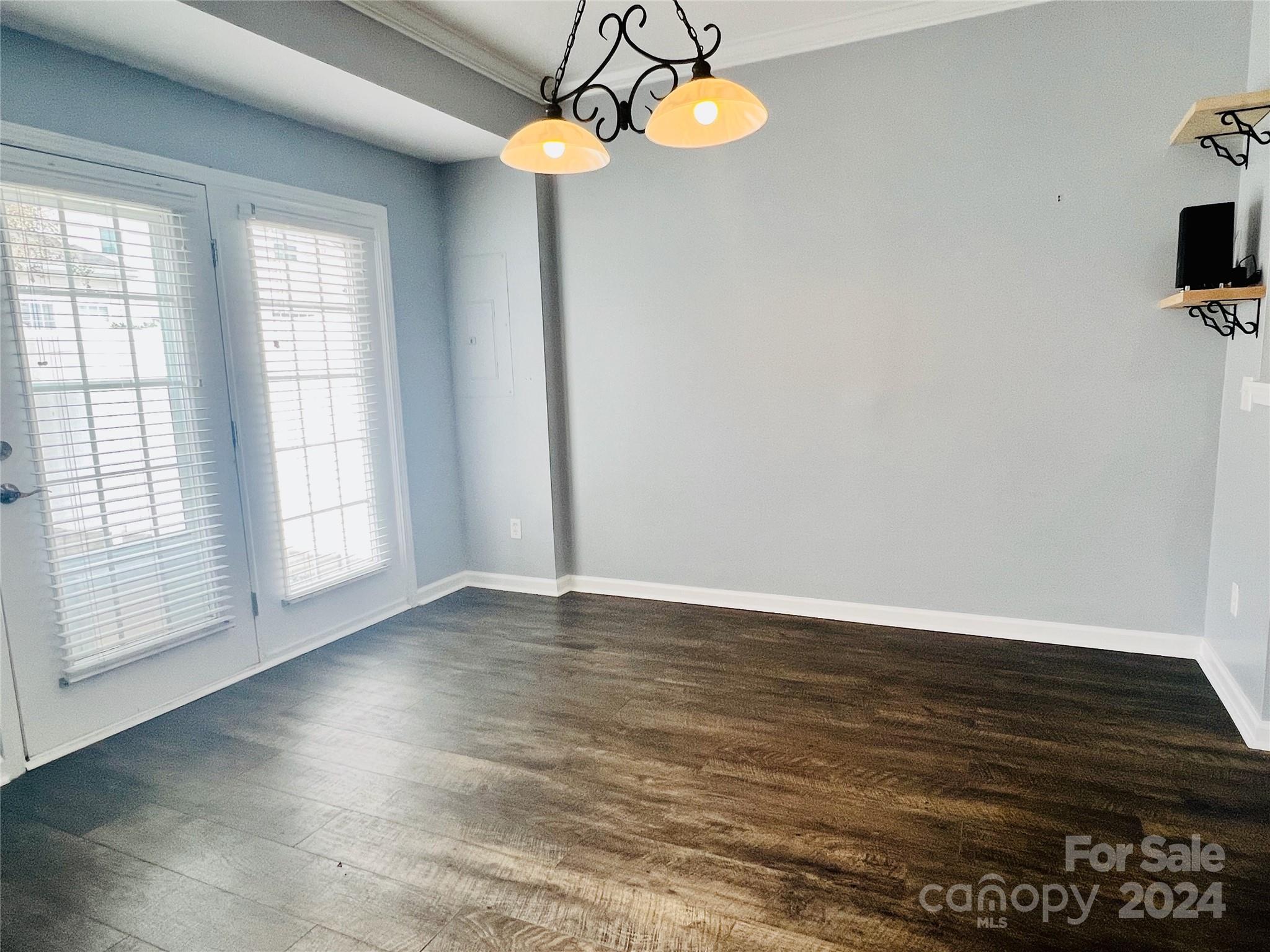 311 Shingleoak Drive
