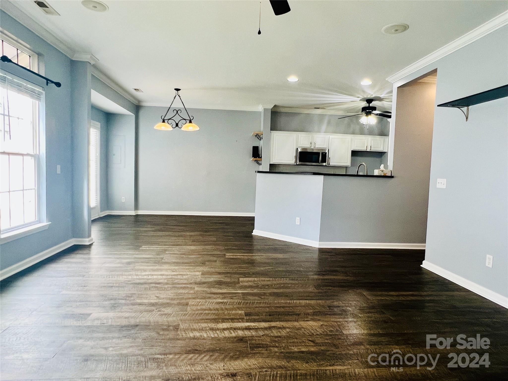 311 Shingleoak Drive