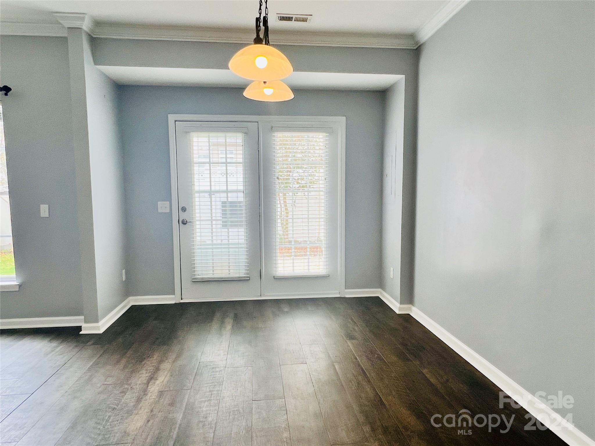 311 Shingleoak Drive