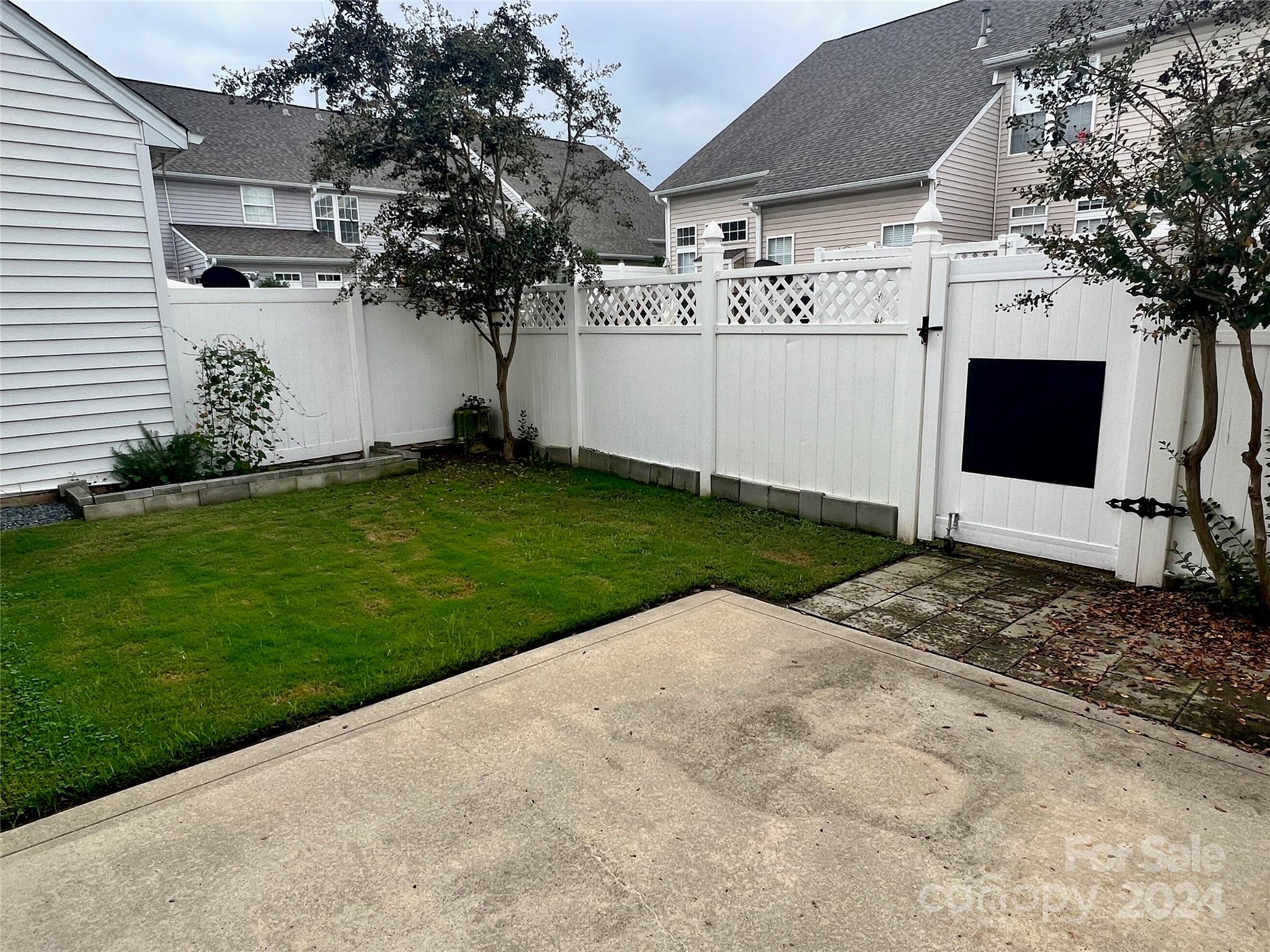 311 Shingleoak Drive
