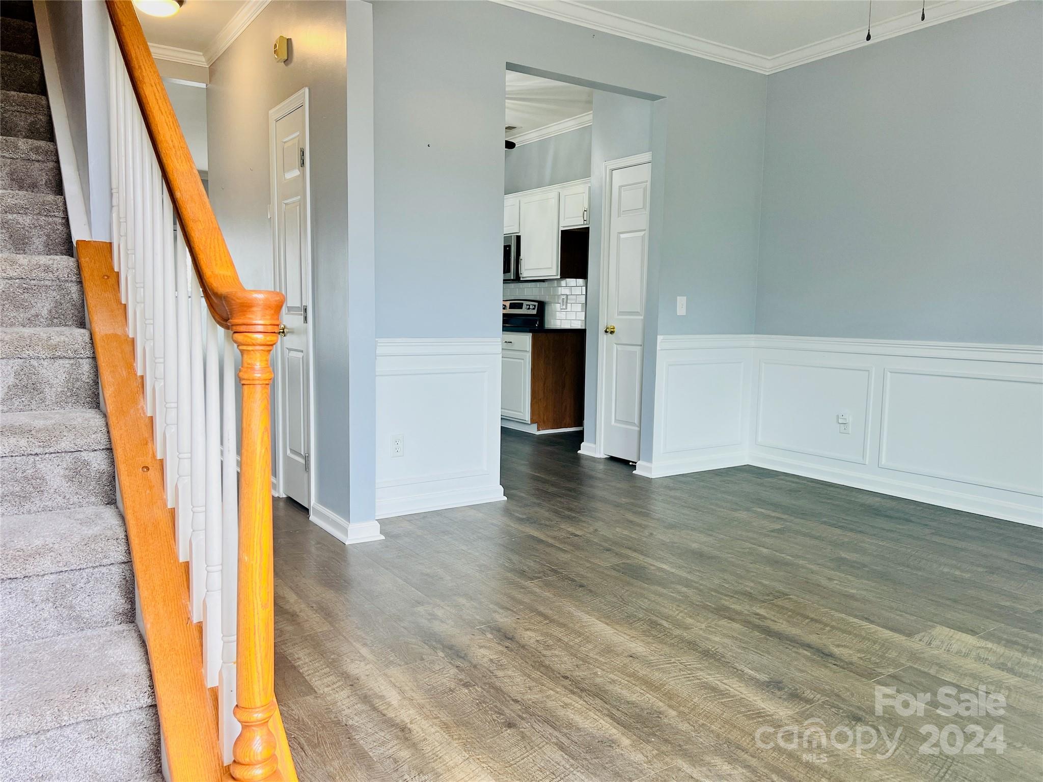 311 Shingleoak Drive