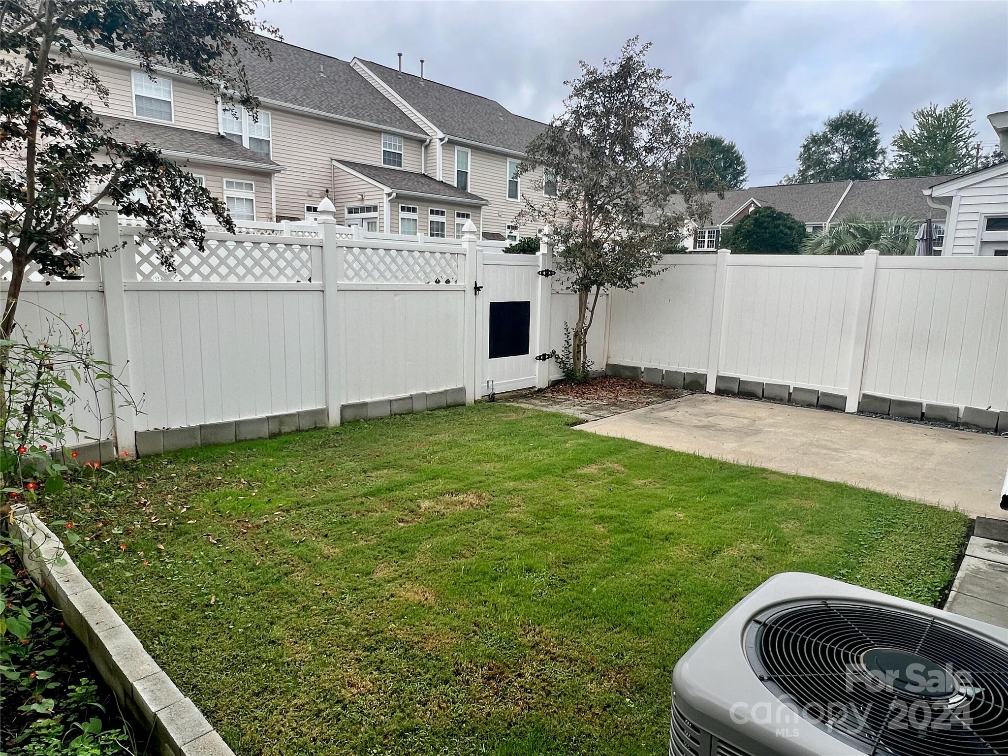 311 Shingleoak Drive