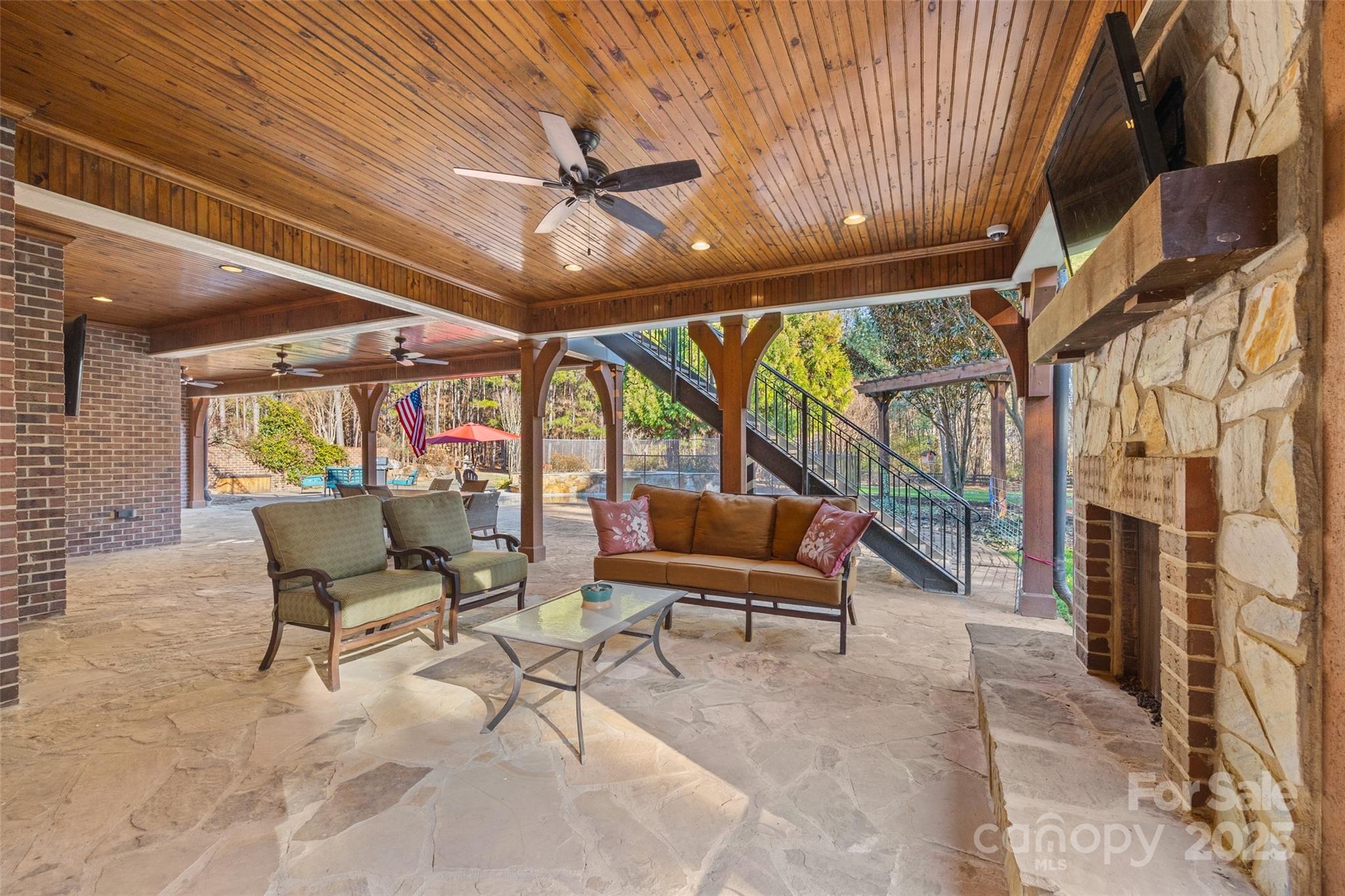 1024 Adkins Road