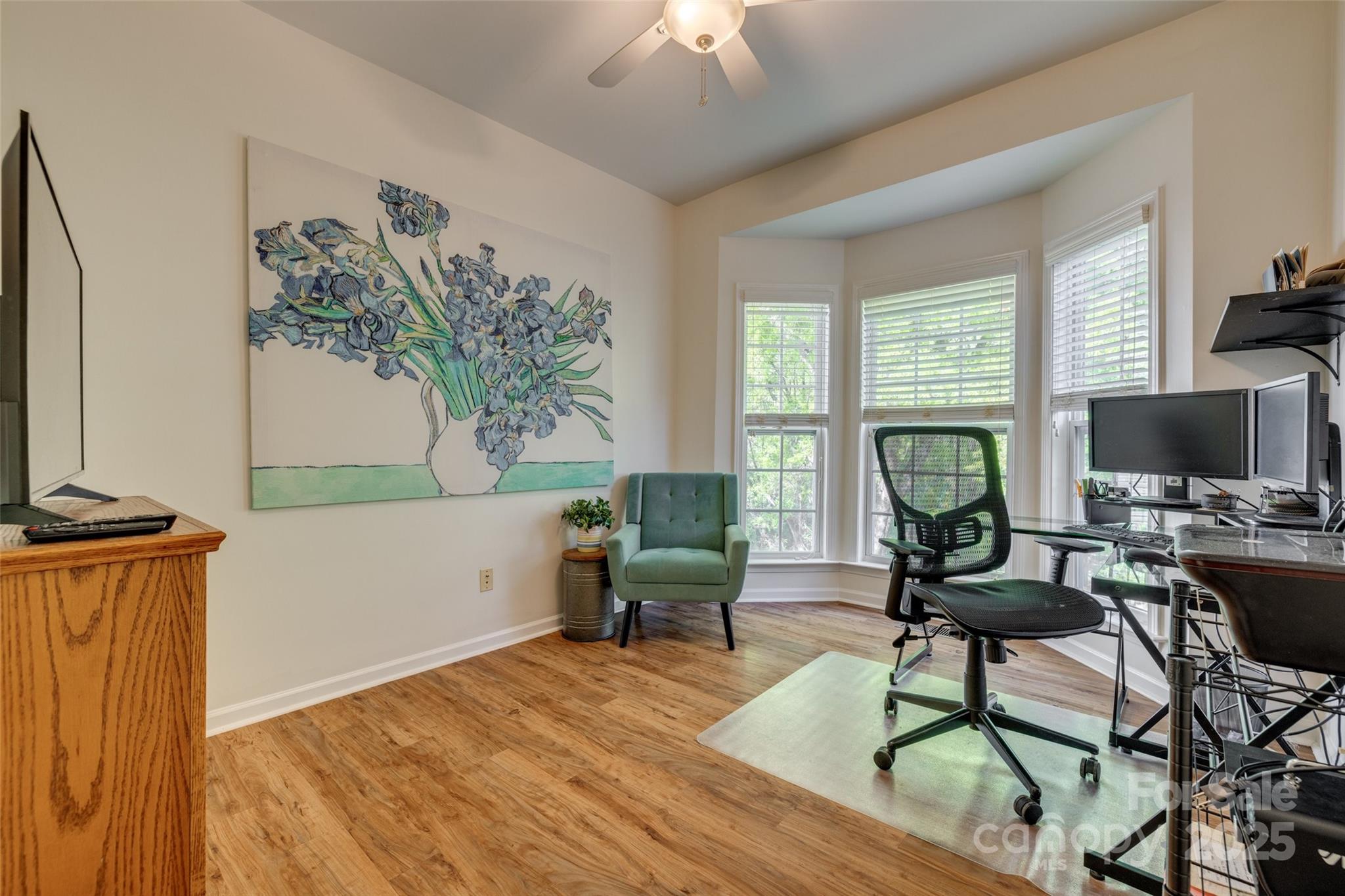 3040 Sunshower Heights