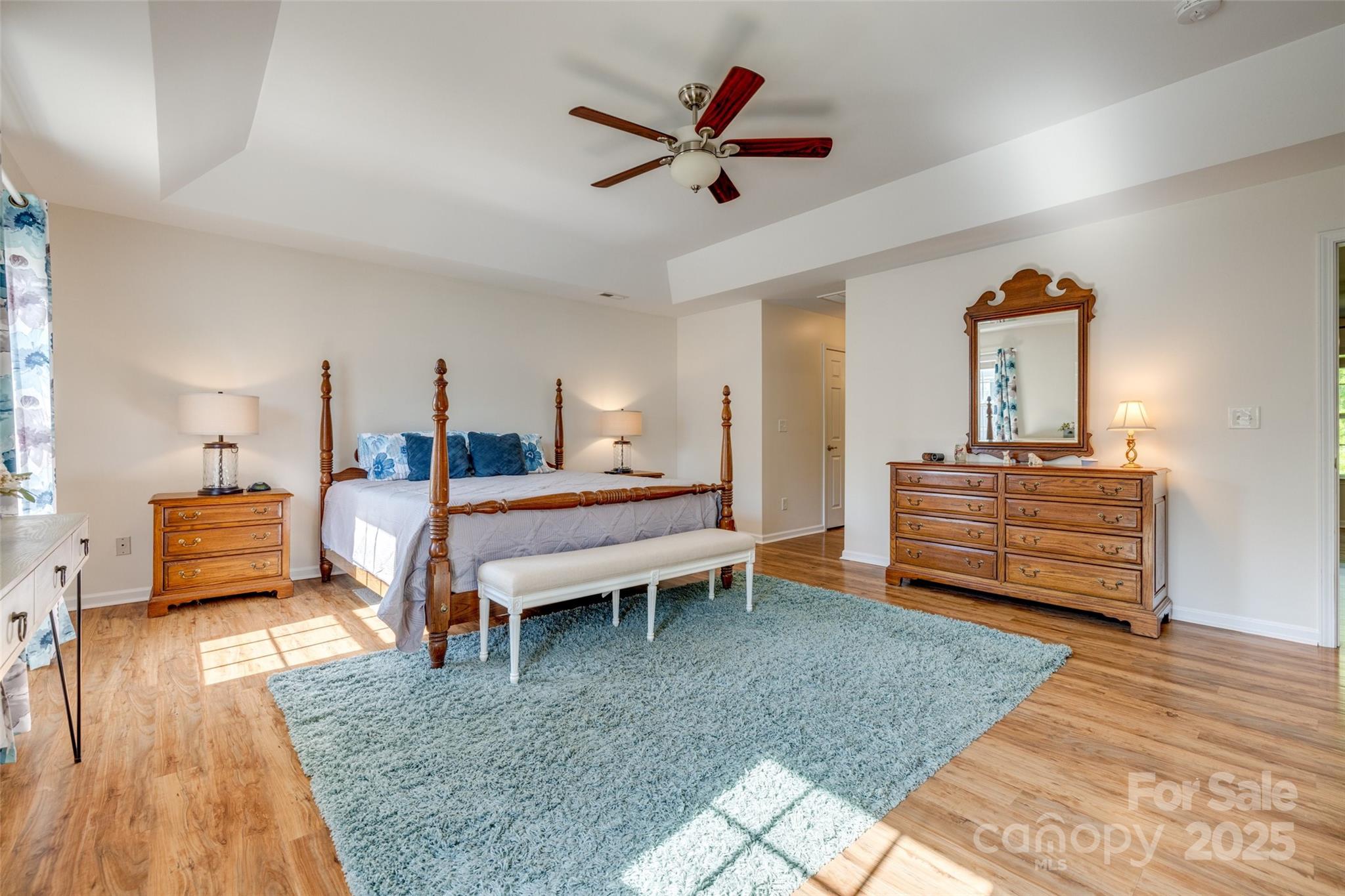 3040 Sunshower Heights