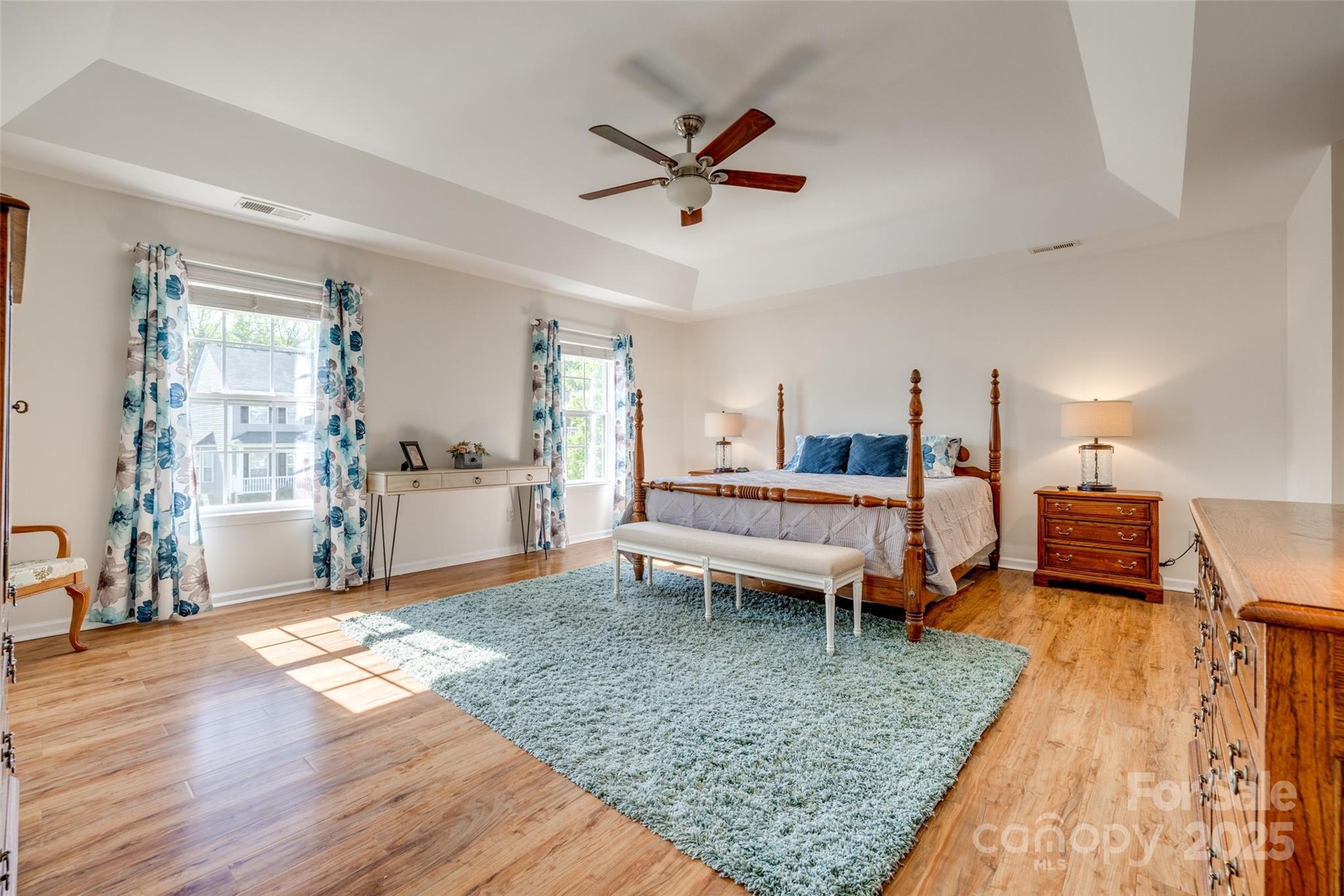 3040 Sunshower Heights