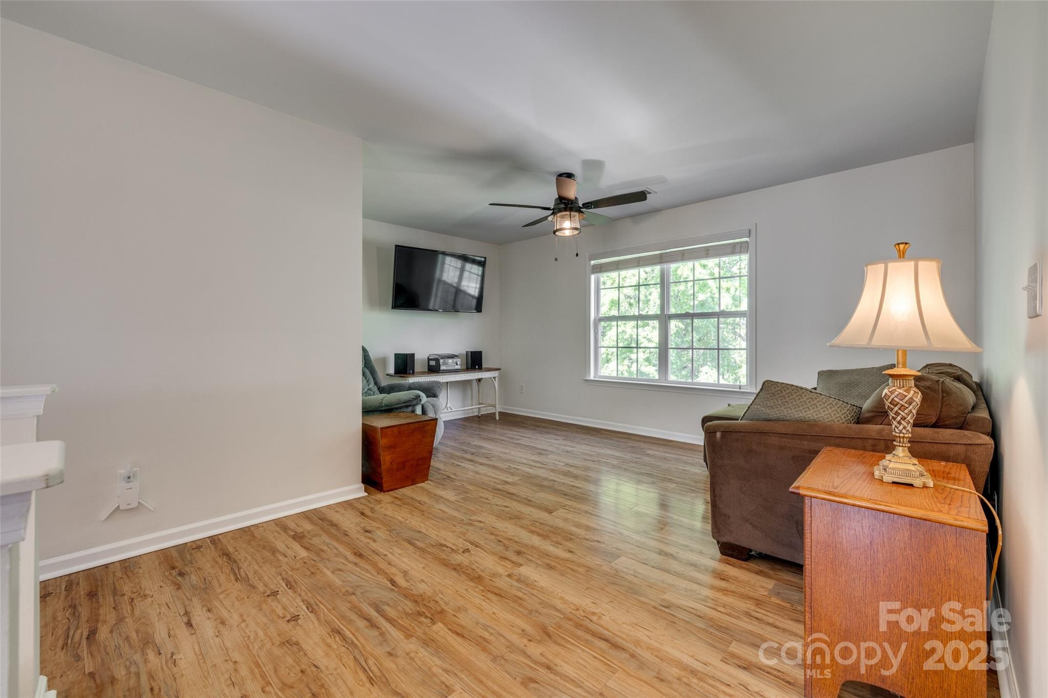 3040 Sunshower Heights