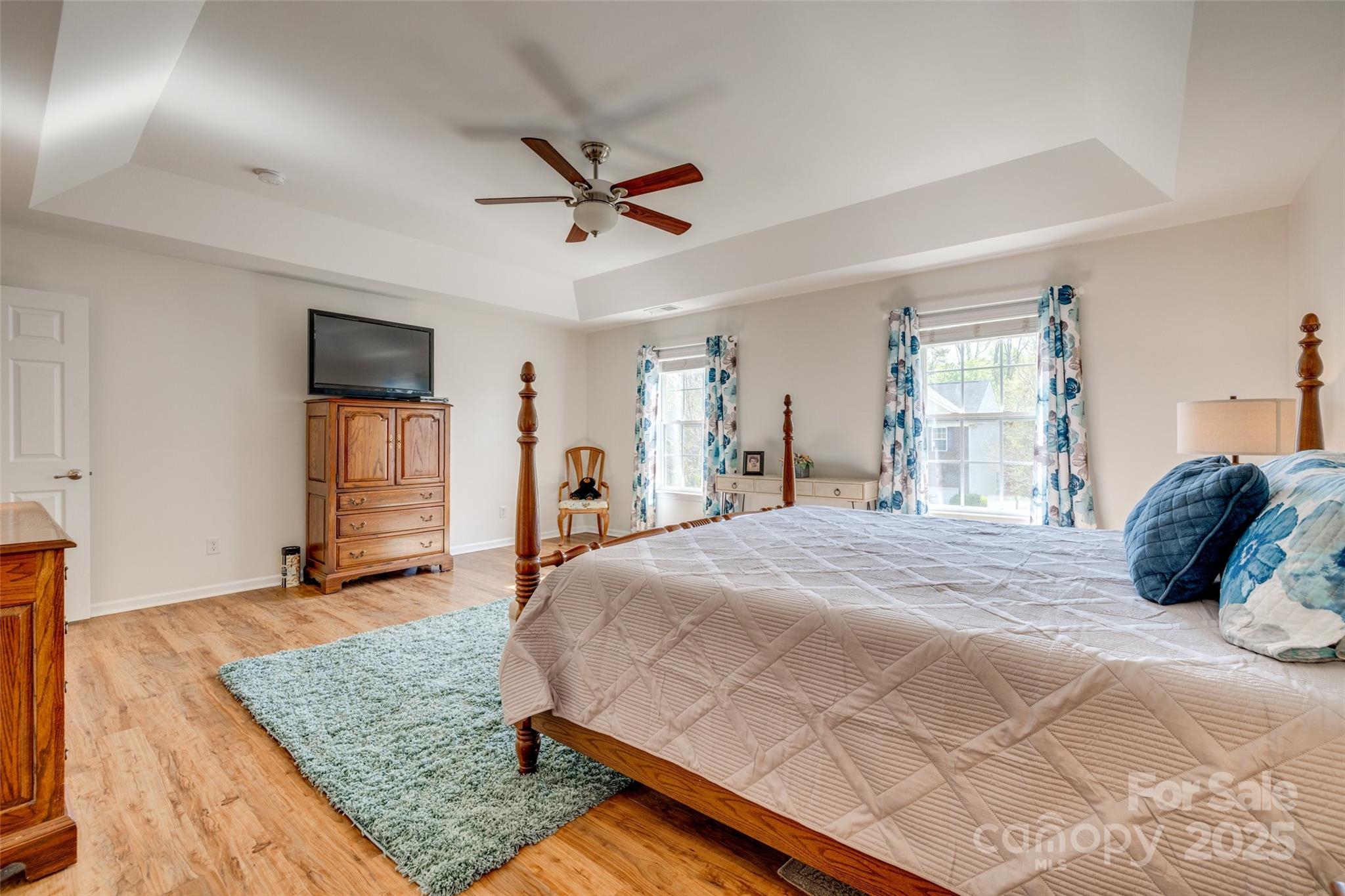 3040 Sunshower Heights