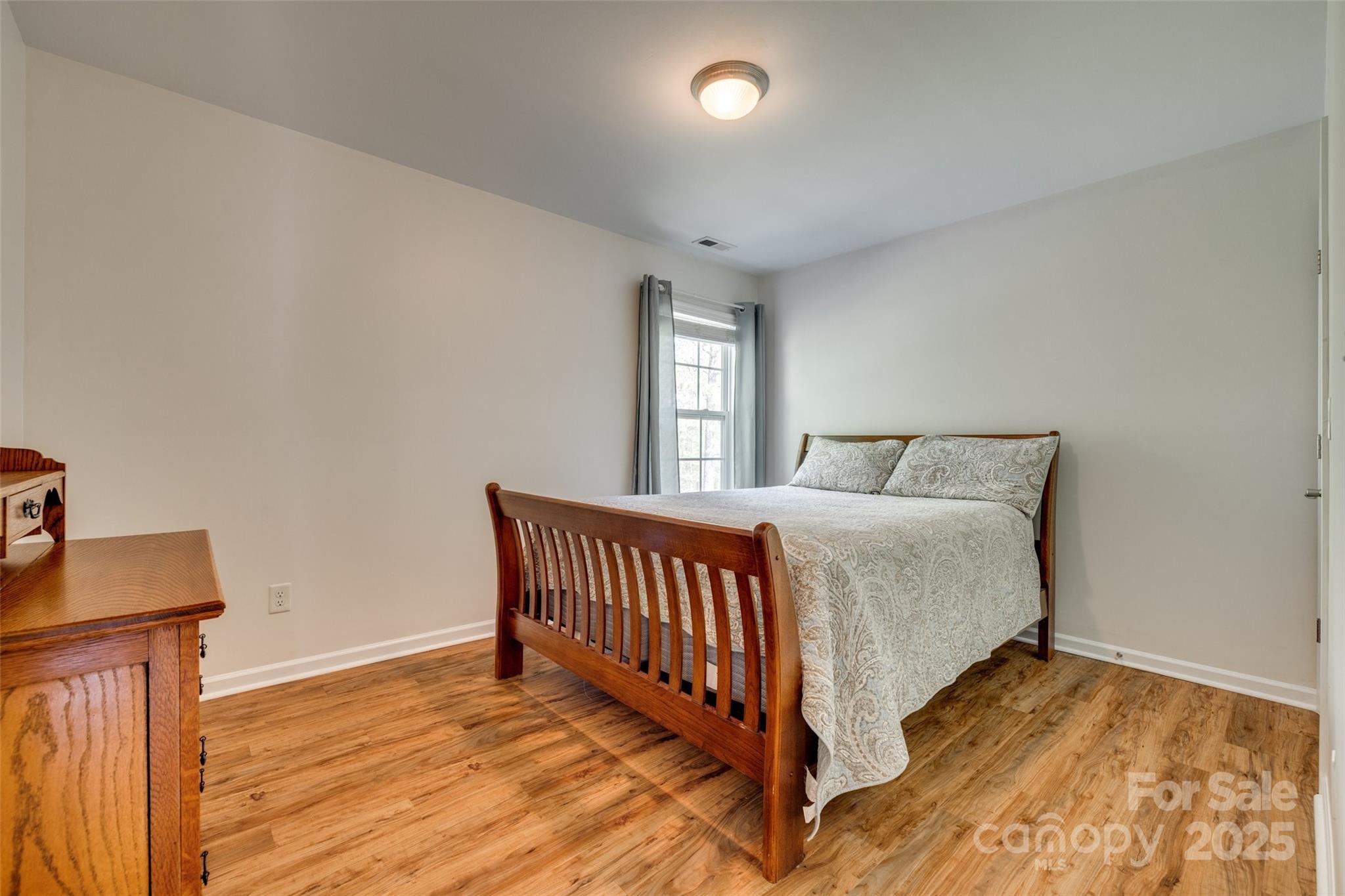 3040 Sunshower Heights