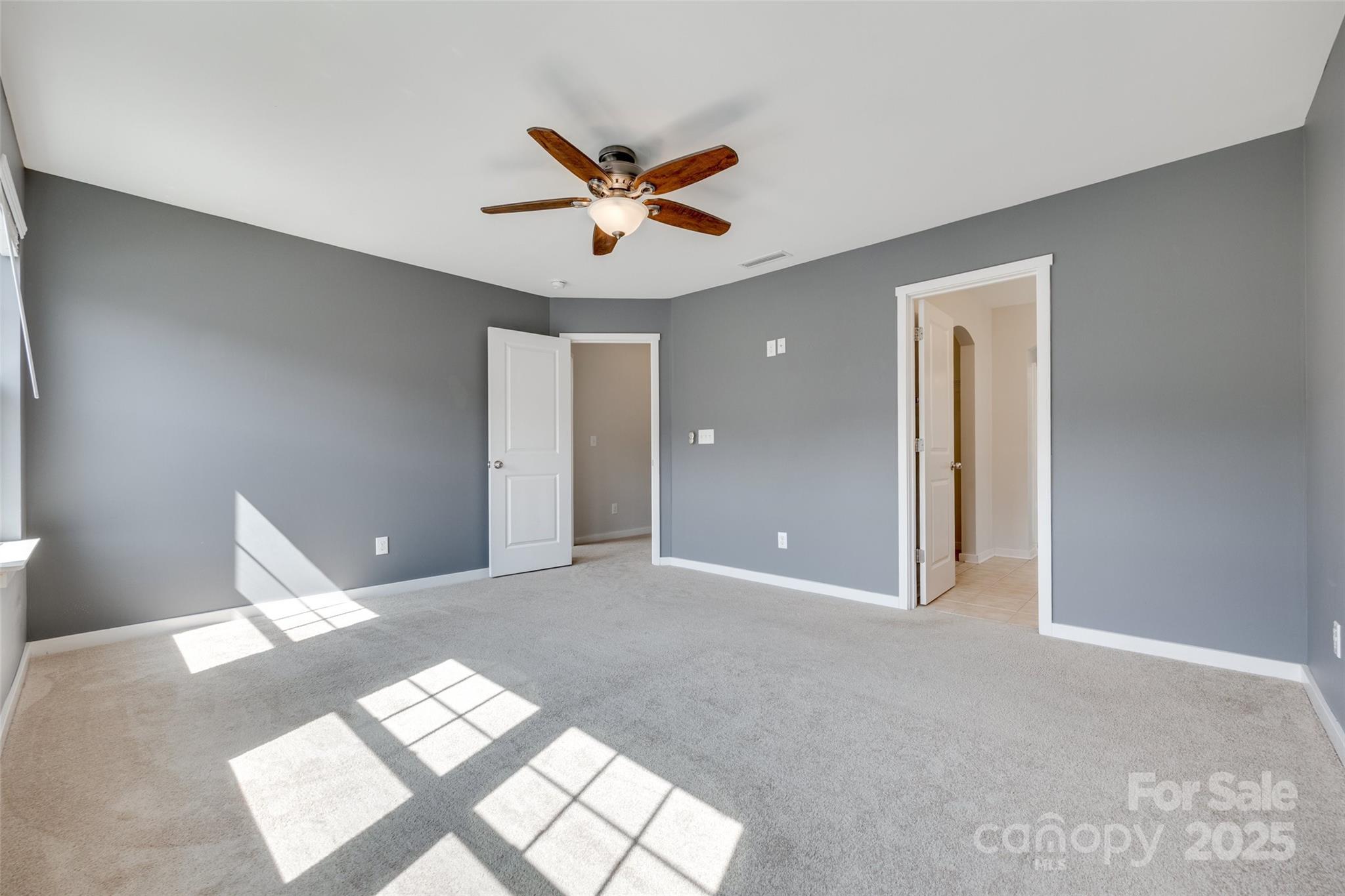 365 Battery Circle