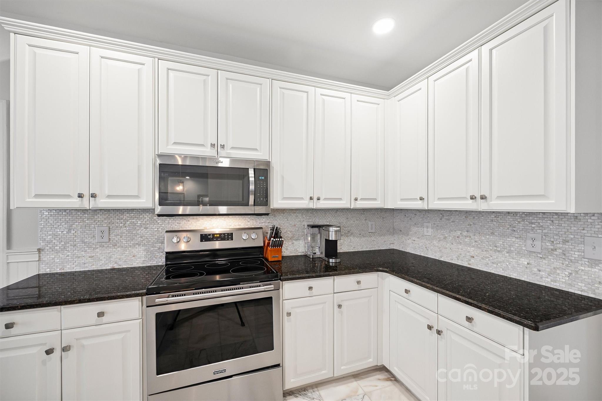16719 Hampton Crossing Drive