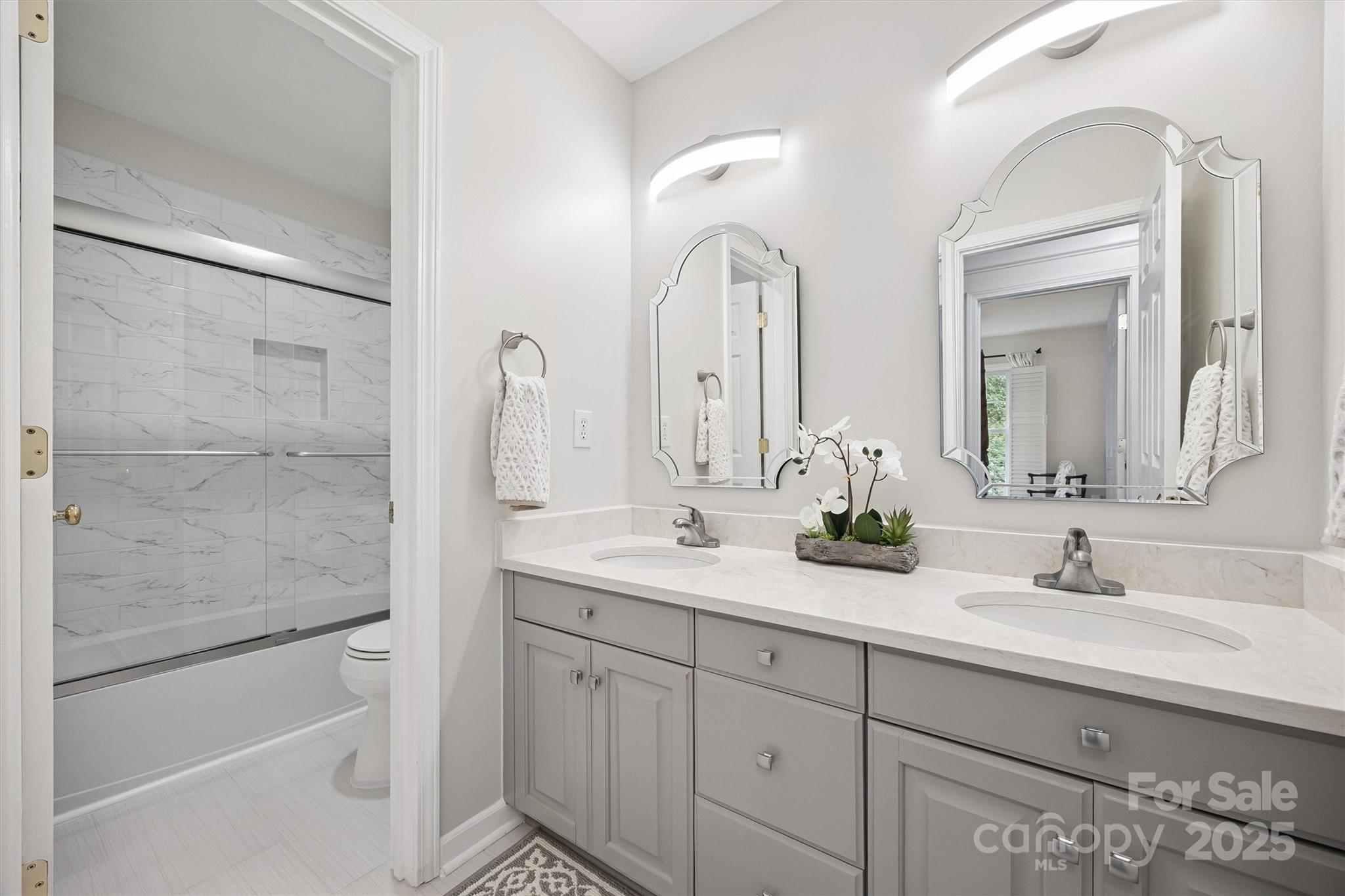 16719 Hampton Crossing Drive