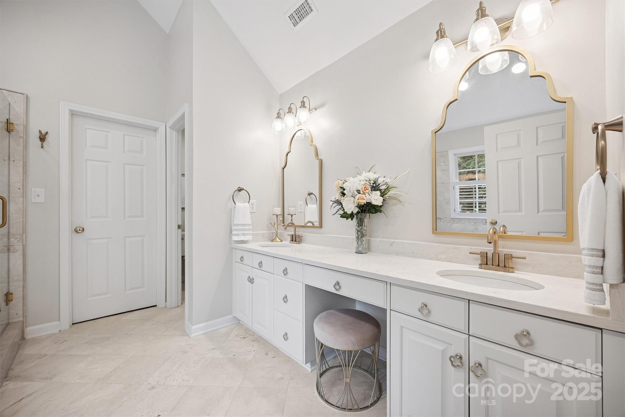 16719 Hampton Crossing Drive