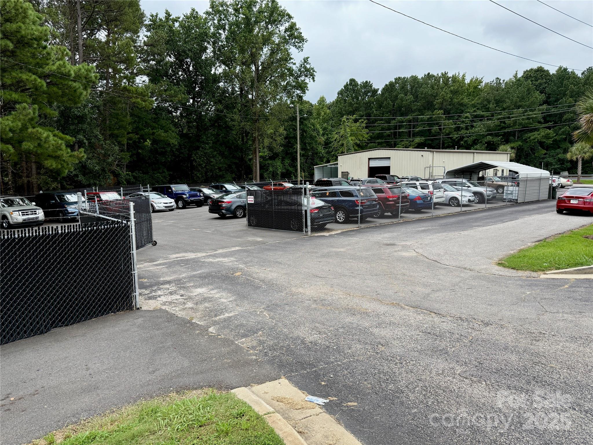 1280 Black Highway