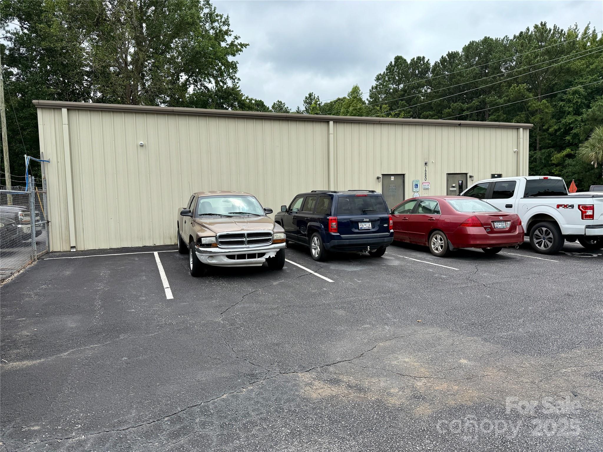 1280 Black Highway