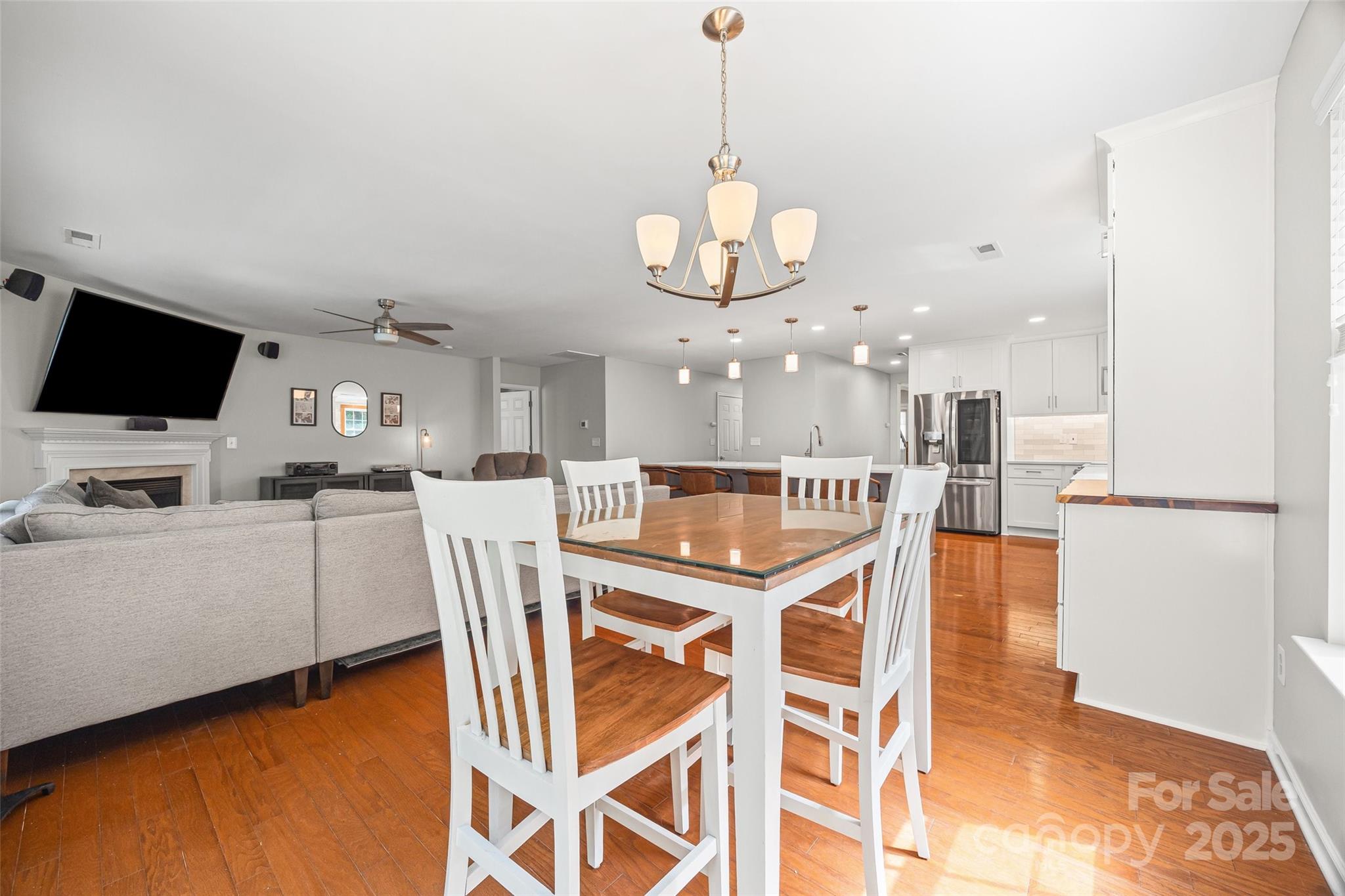 438 Elizabeth Valley Lane