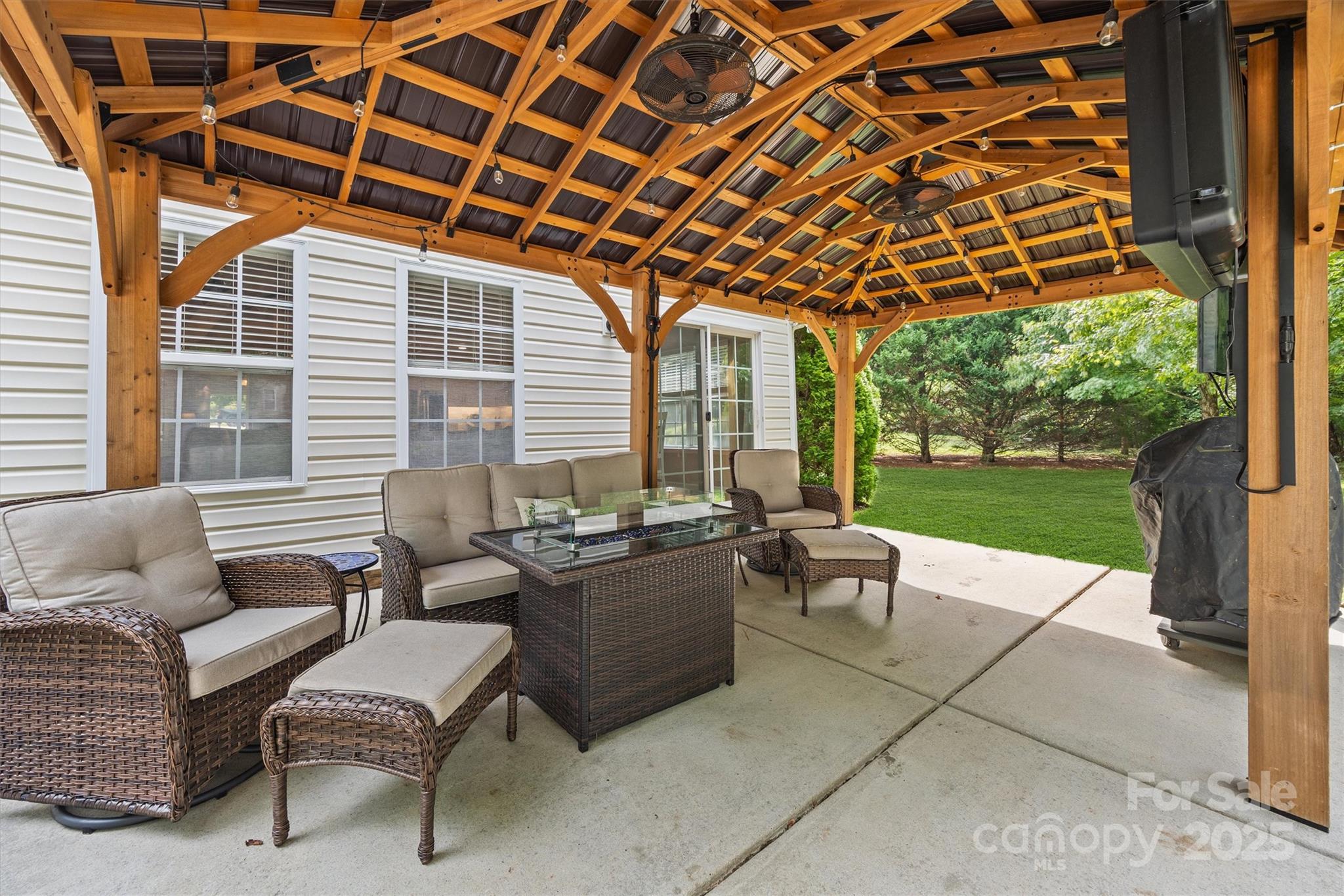 438 Elizabeth Valley Lane