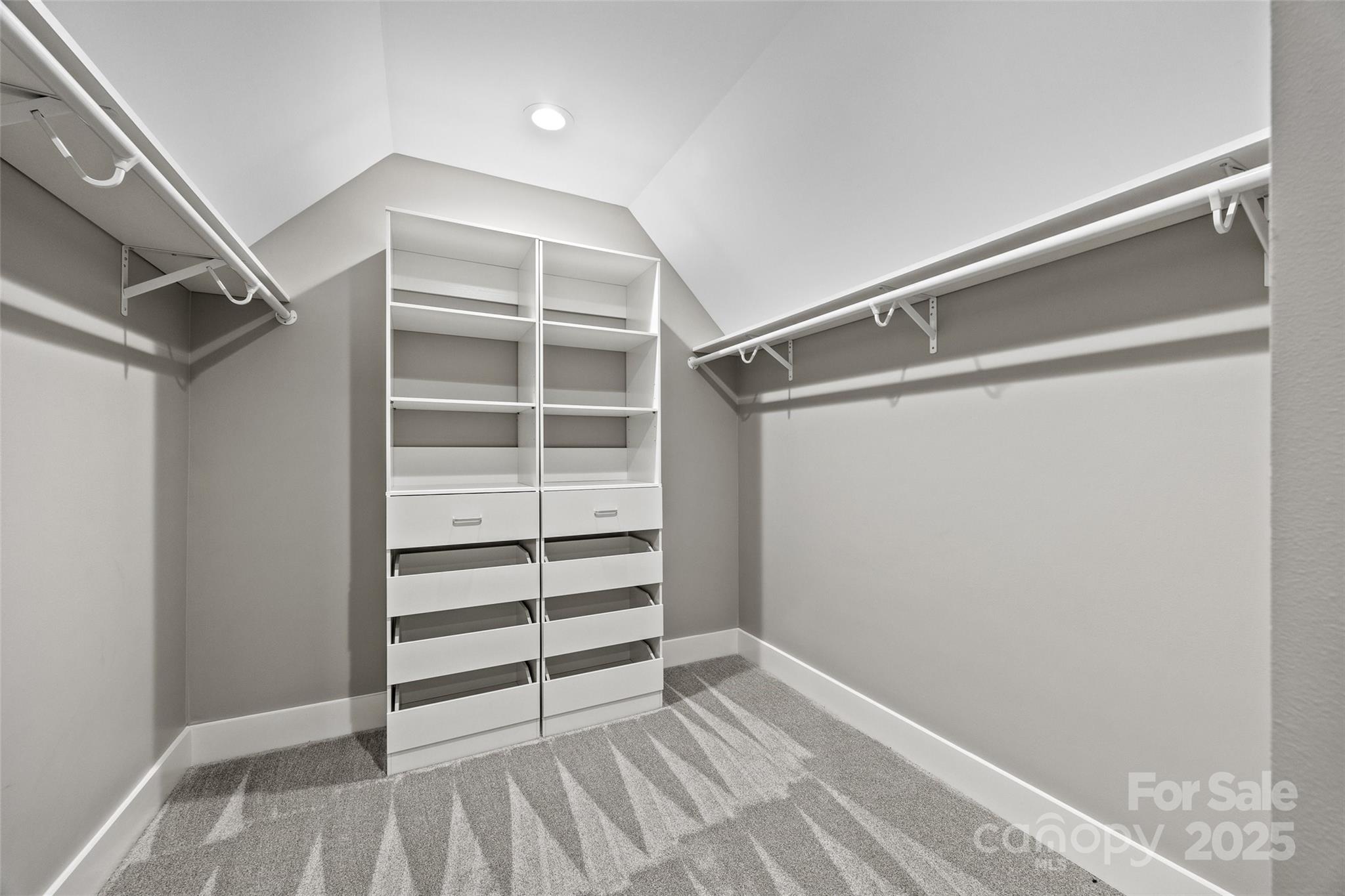 1 Linestowe Drive