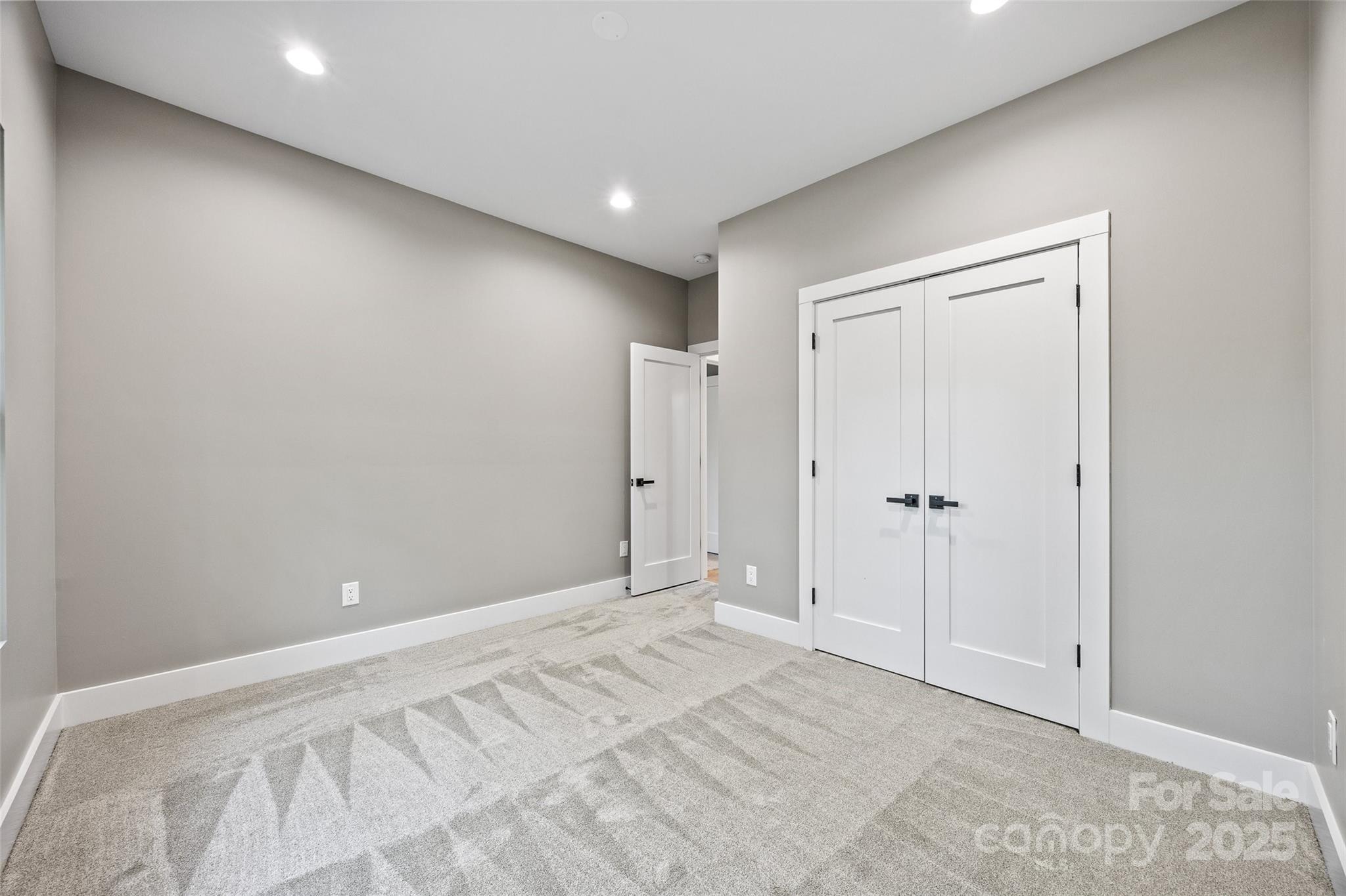 1 Linestowe Drive